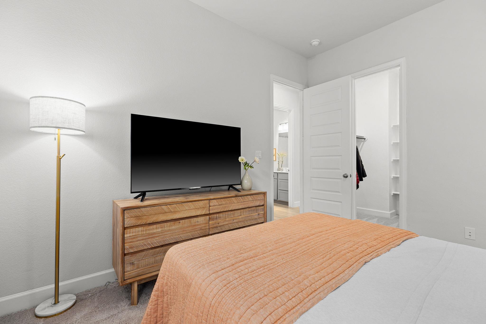 1909 Sir Nathaniel Ln, Leander, TX 78641