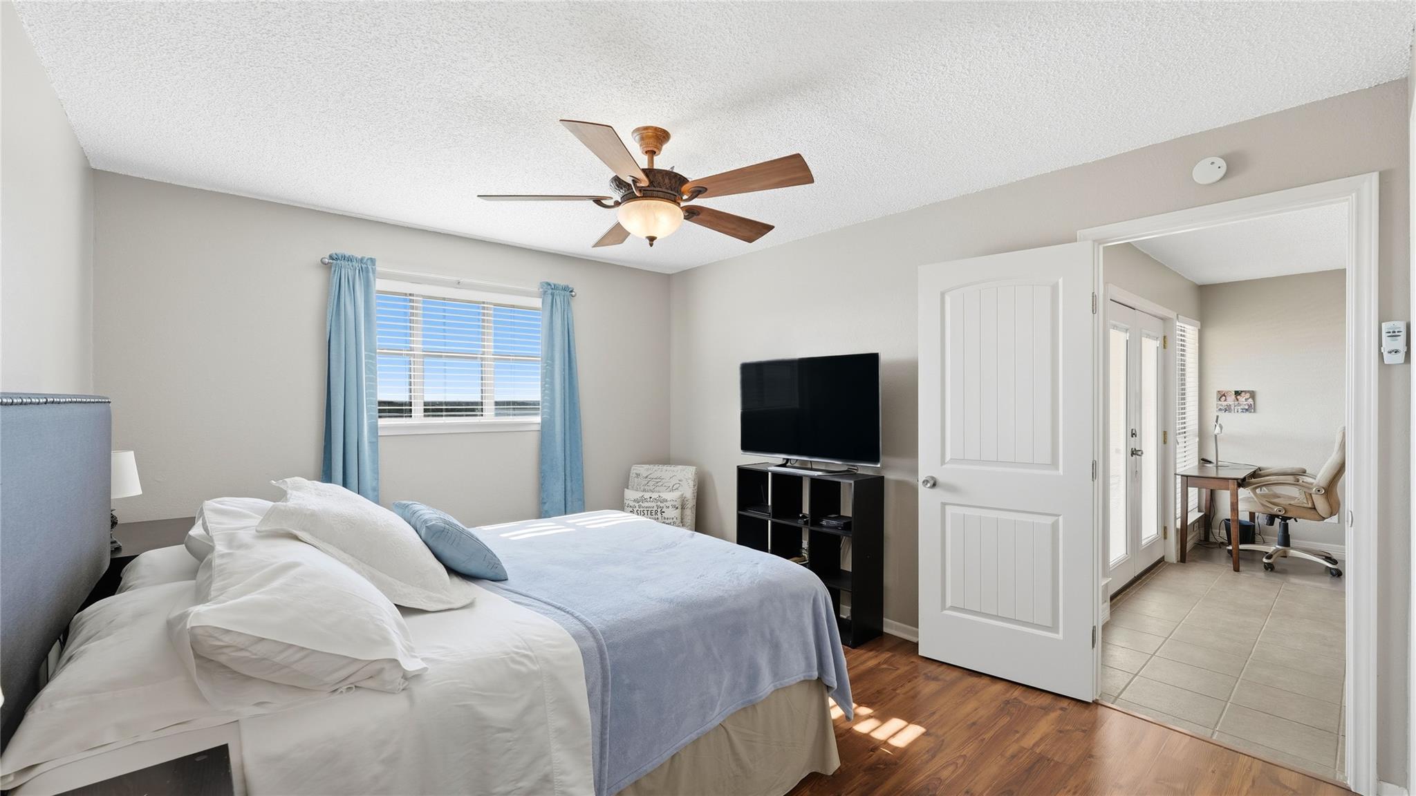 1226 Cougar Dr # 15, Canyon Lake, TX 78133