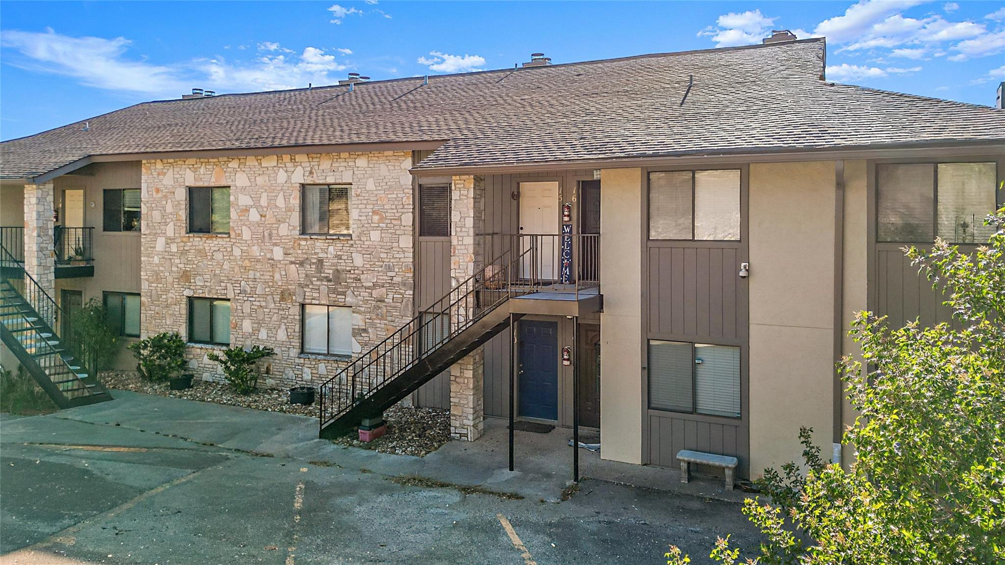 1226 Cougar Dr # 15, Canyon Lake, TX 78133
