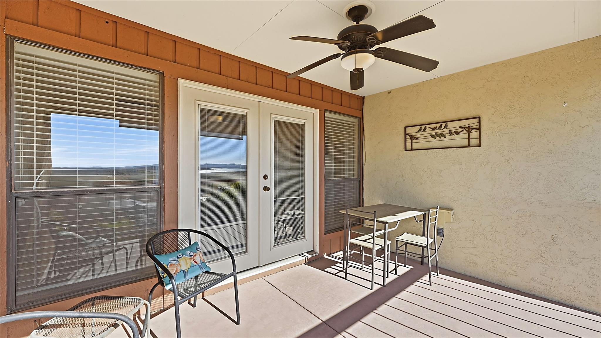 1226 Cougar Dr # 15, Canyon Lake, TX 78133