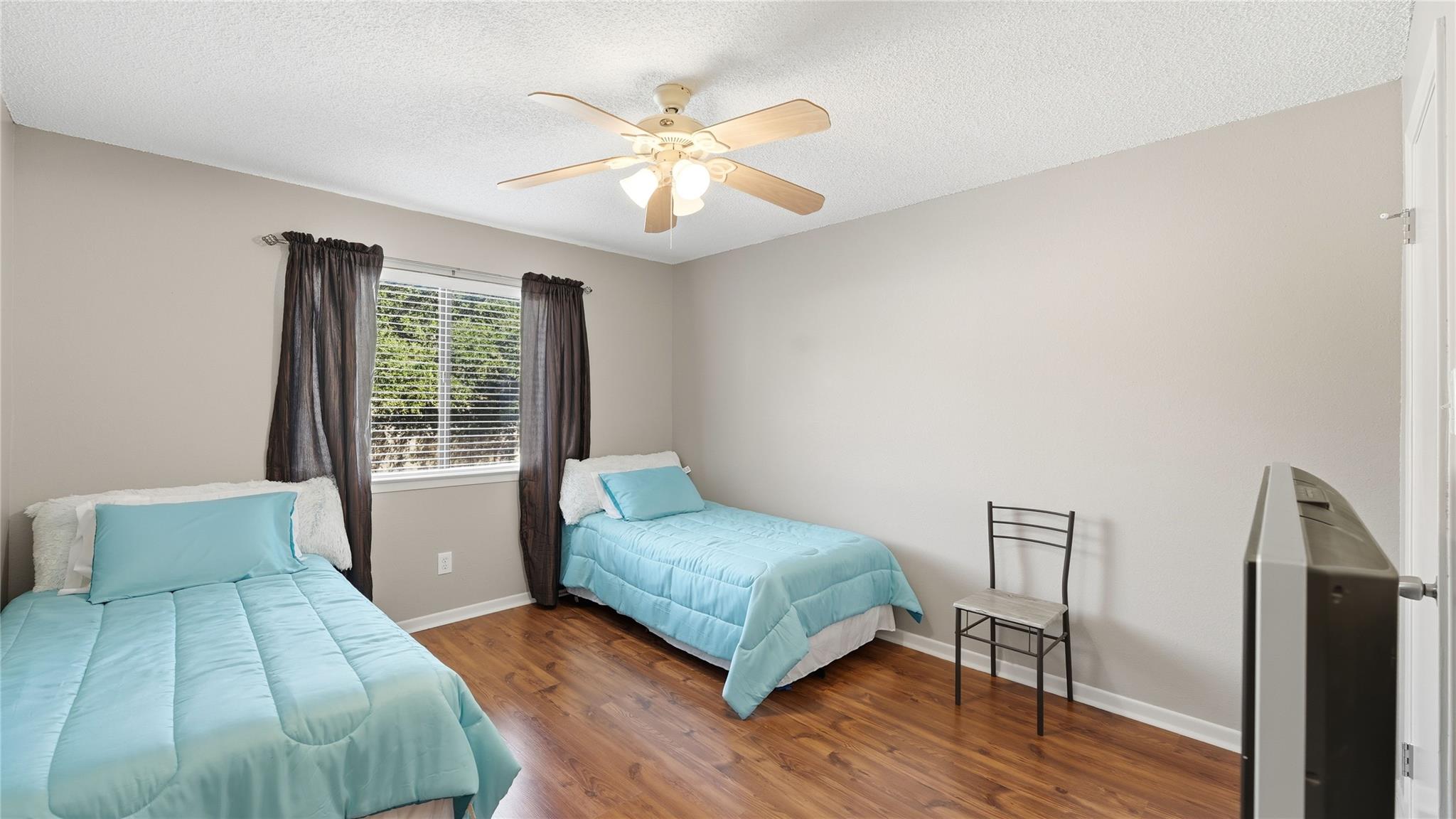 1226 Cougar Dr # 15, Canyon Lake, TX 78133