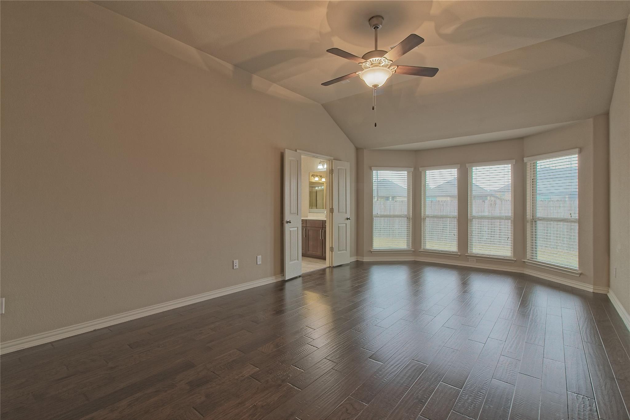 6040 Angelo St, Round Rock, TX 78665