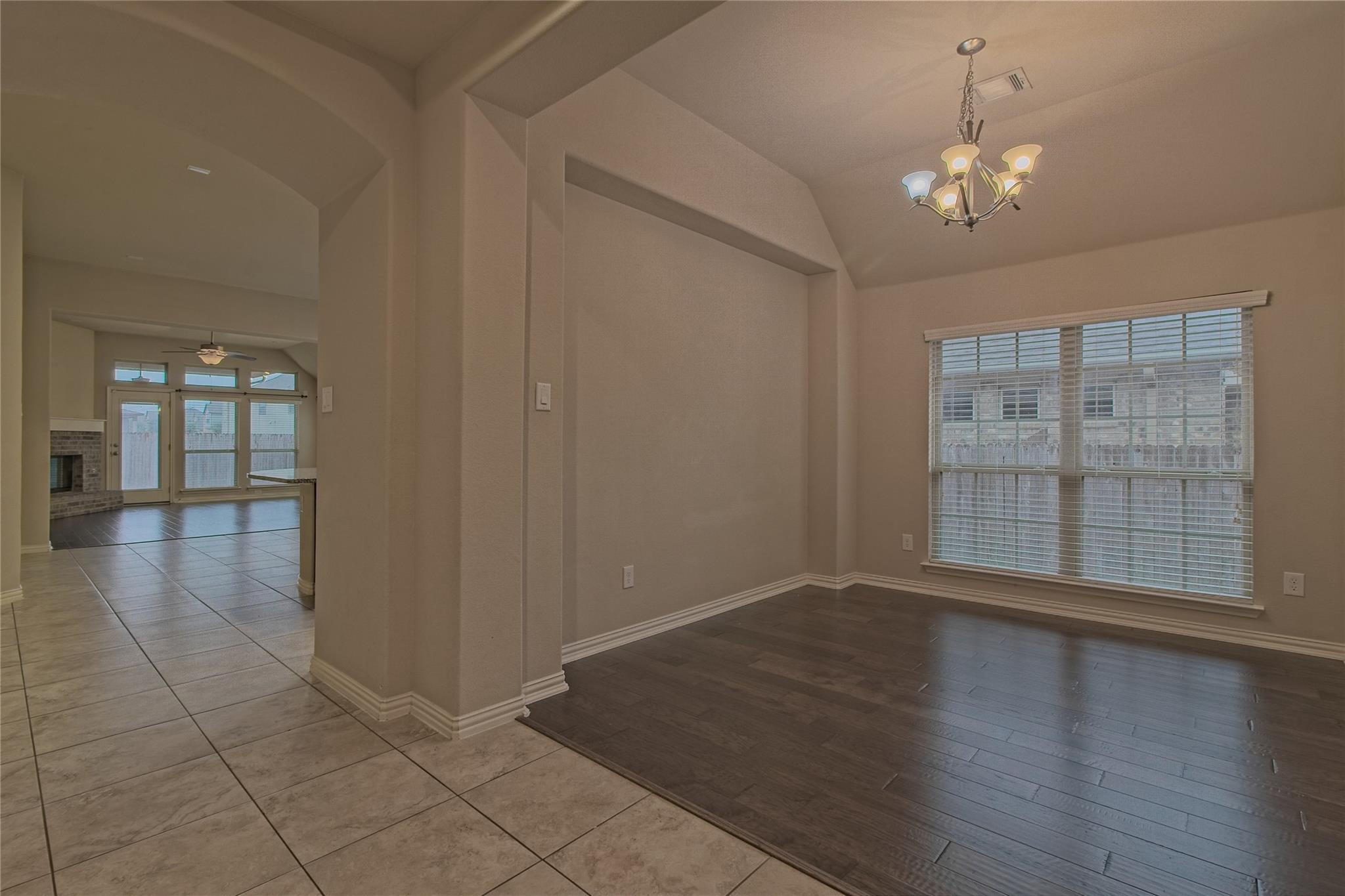 6040 Angelo St, Round Rock, TX 78665