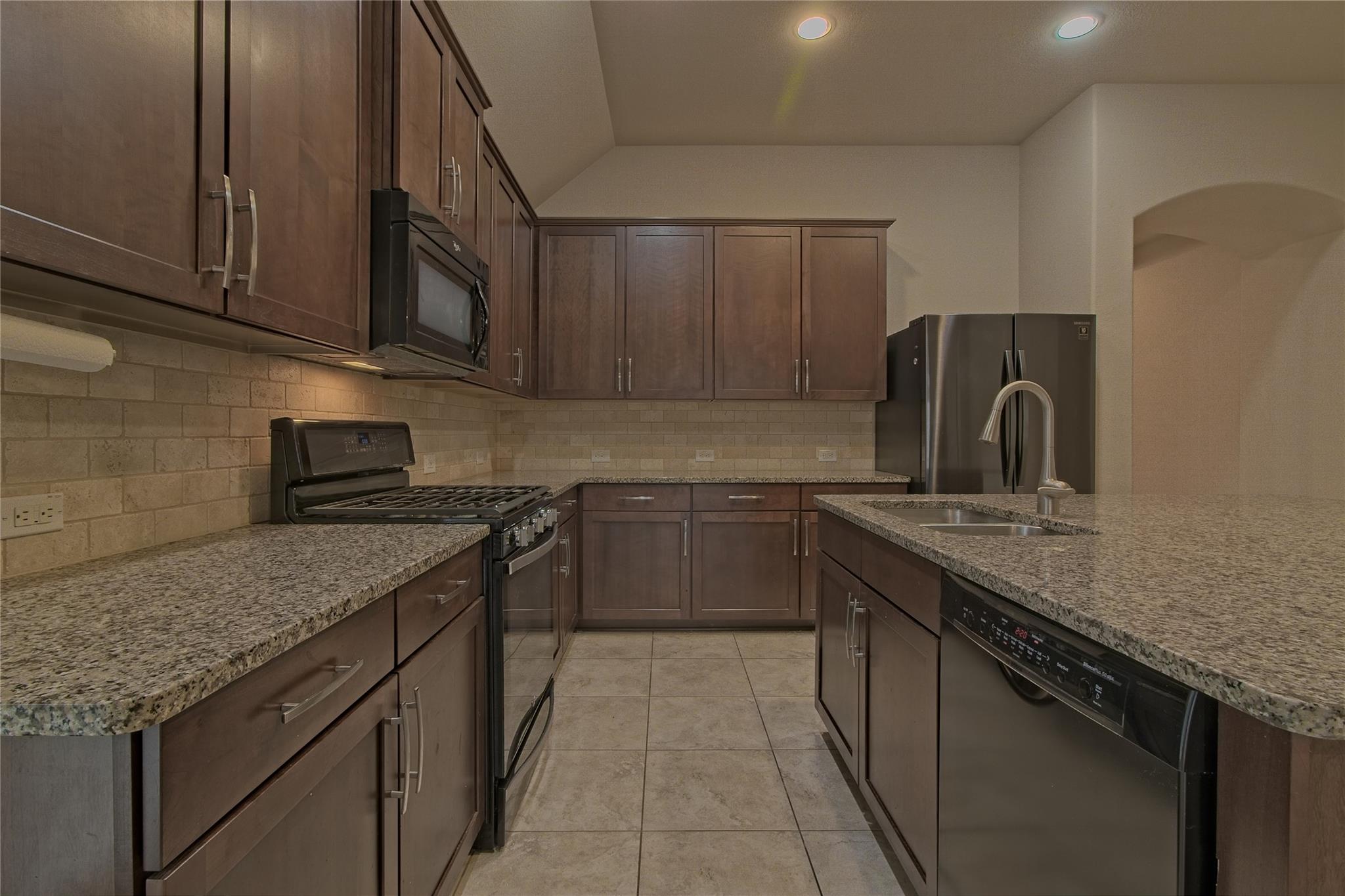 6040 Angelo St, Round Rock, TX 78665