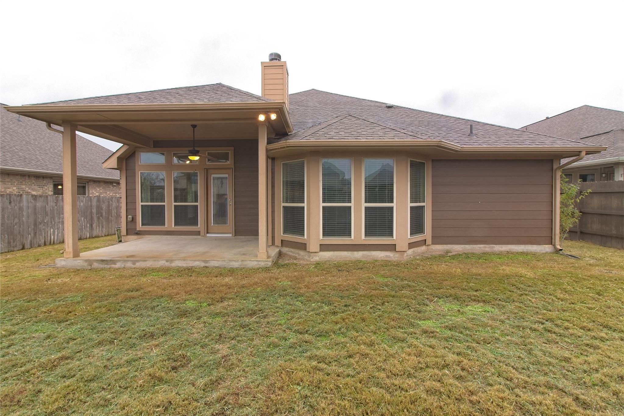 6040 Angelo St, Round Rock, TX 78665