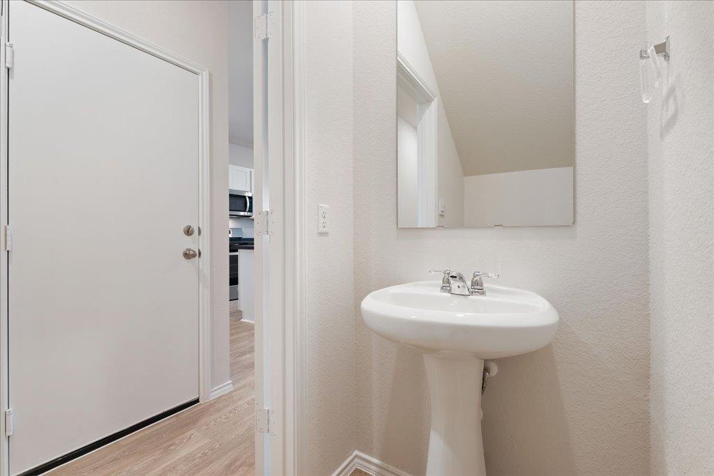 234 JACKSON St, Maxwell, TX 78656