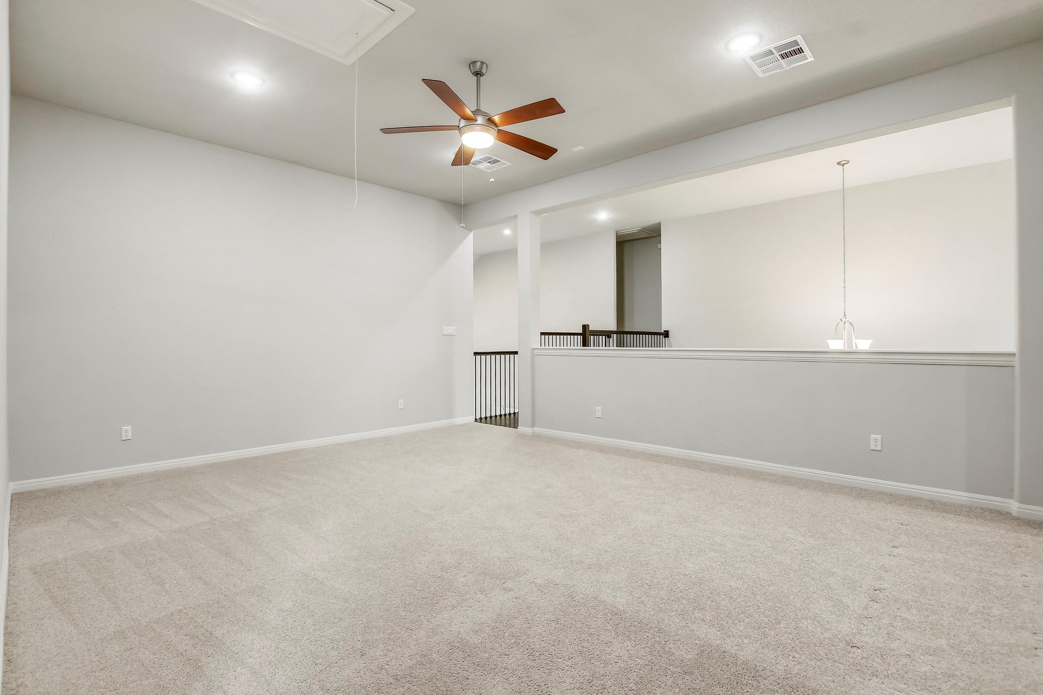 525 Houston Loop, Liberty Hill, TX 78642