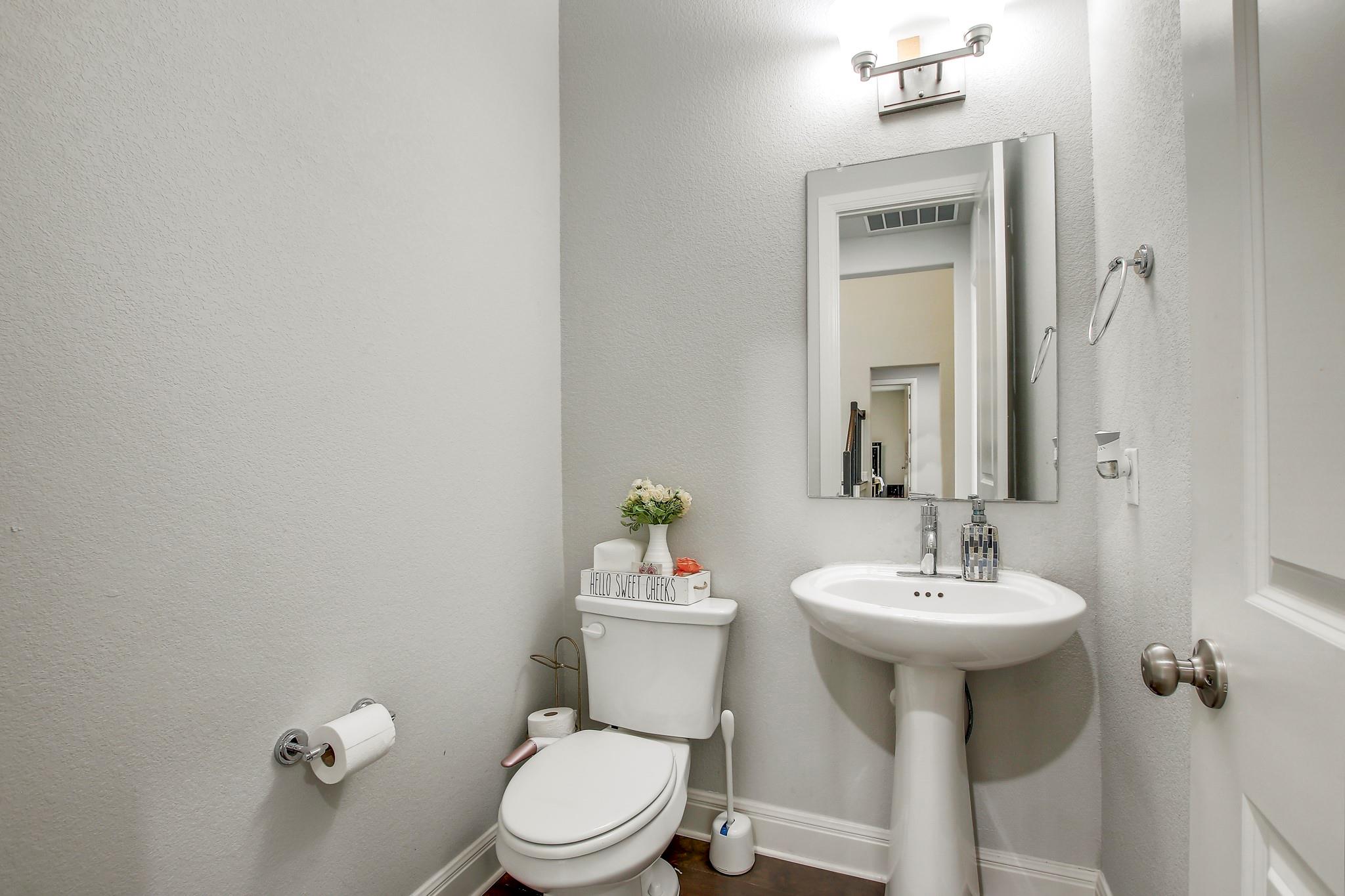 525 Houston Loop, Liberty Hill, TX 78642