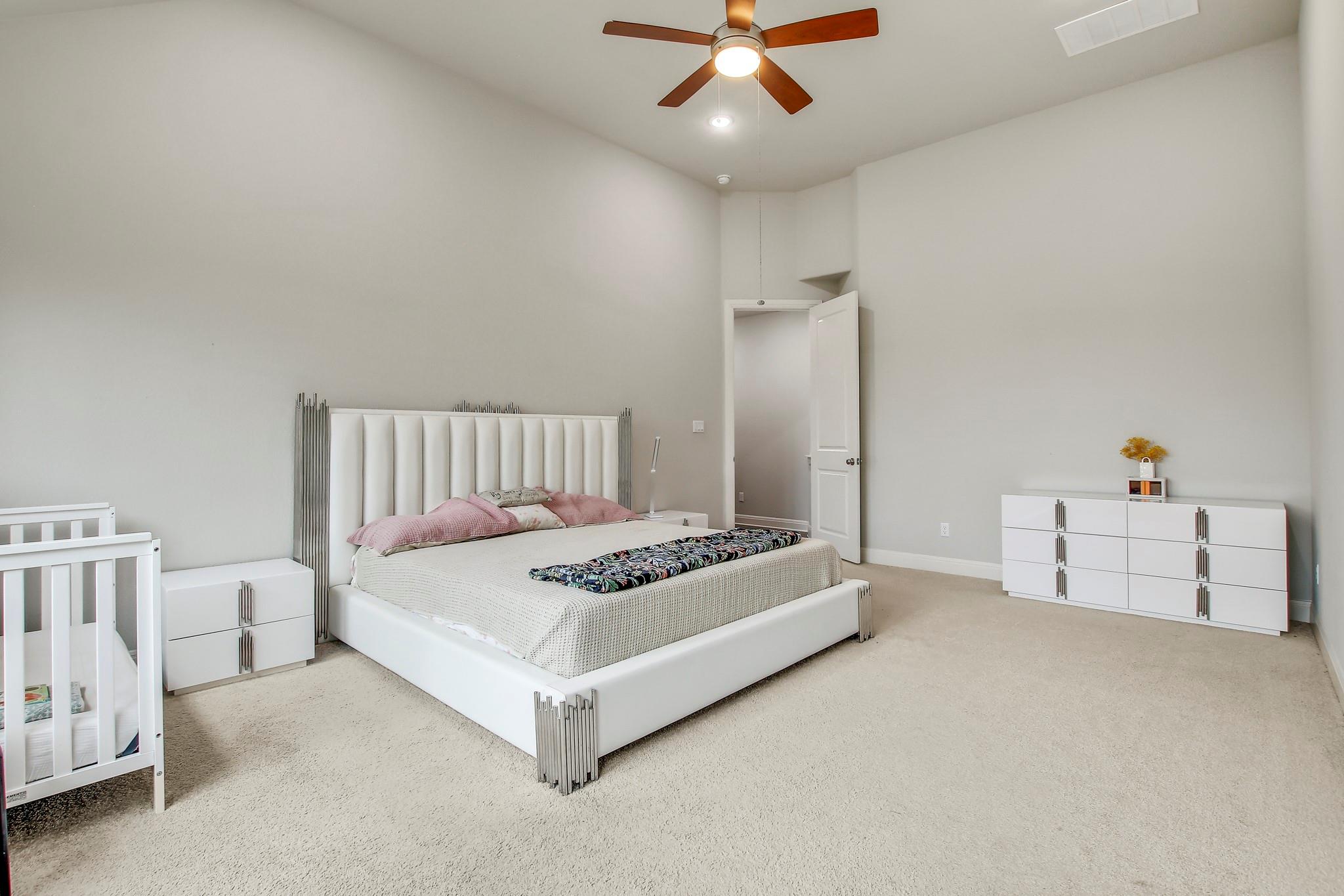 525 Houston Loop, Liberty Hill, TX 78642