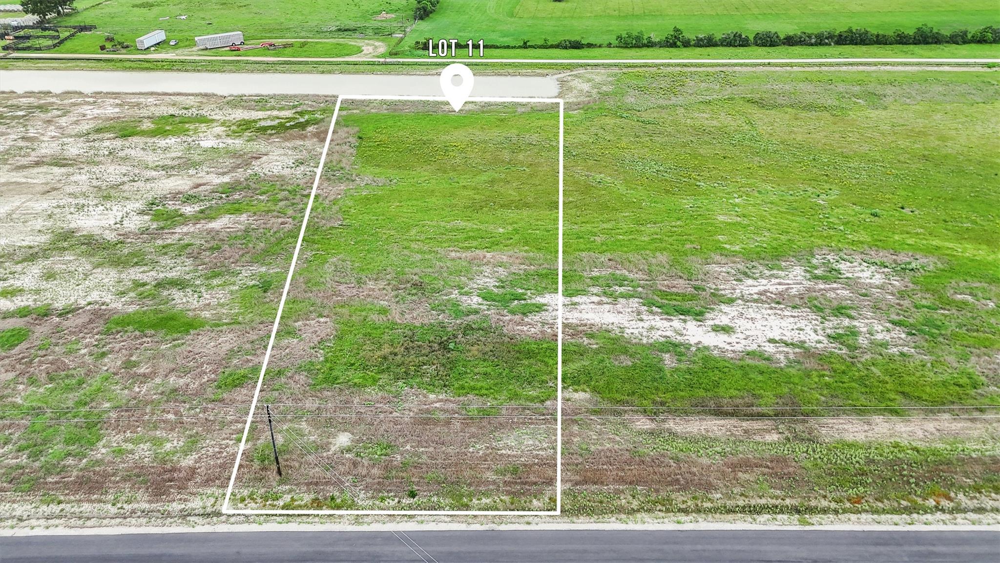 1287 Saddleback Dr, Bellville, TX 77418