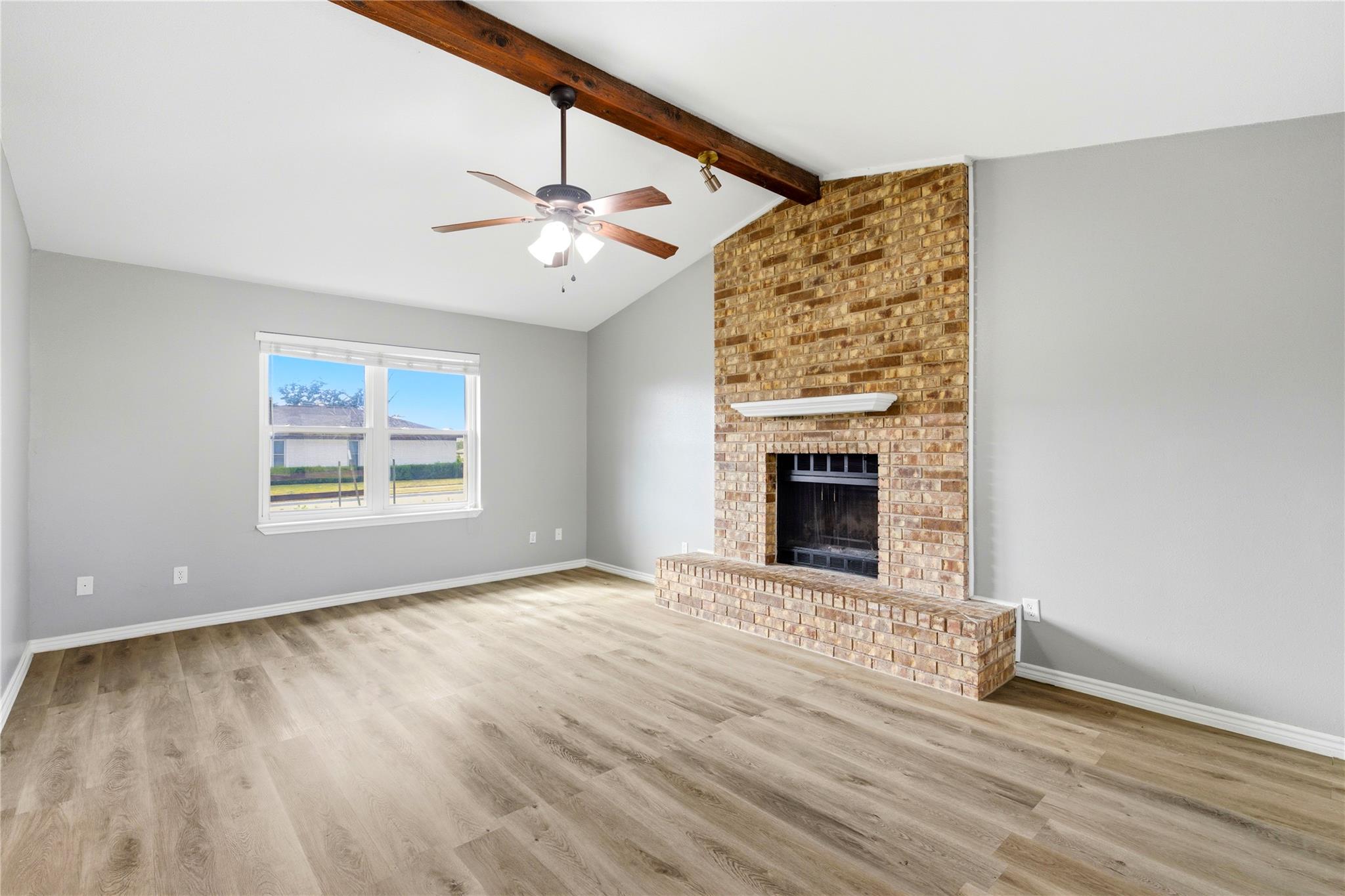 1711 Topaz Rd, Killeen, TX 76543