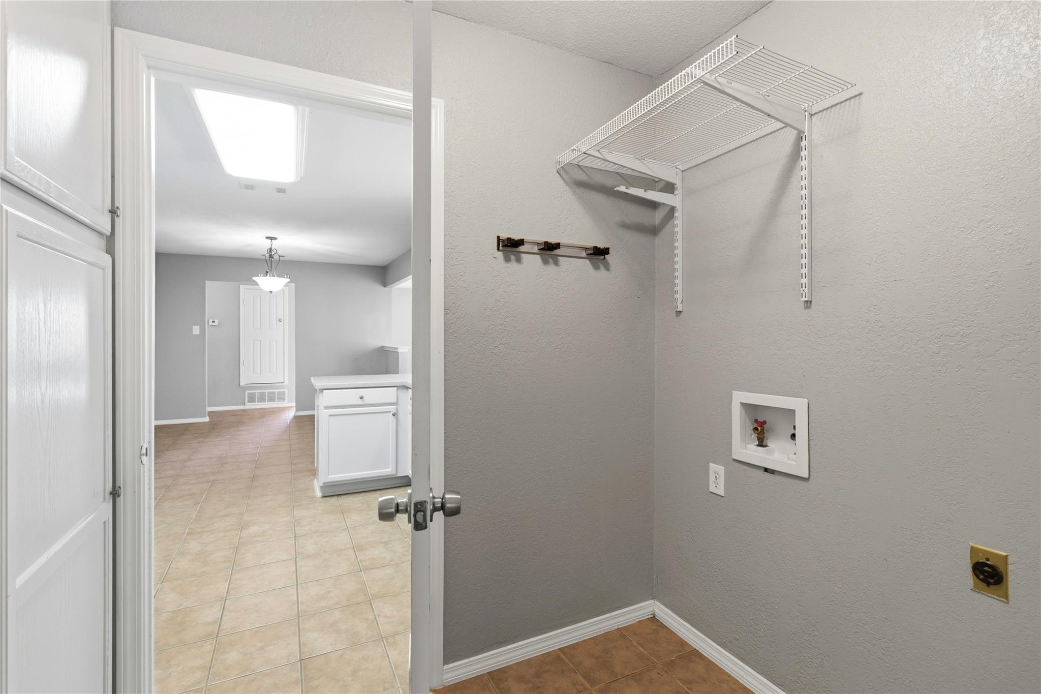 1711 Topaz Rd, Killeen, TX 76543