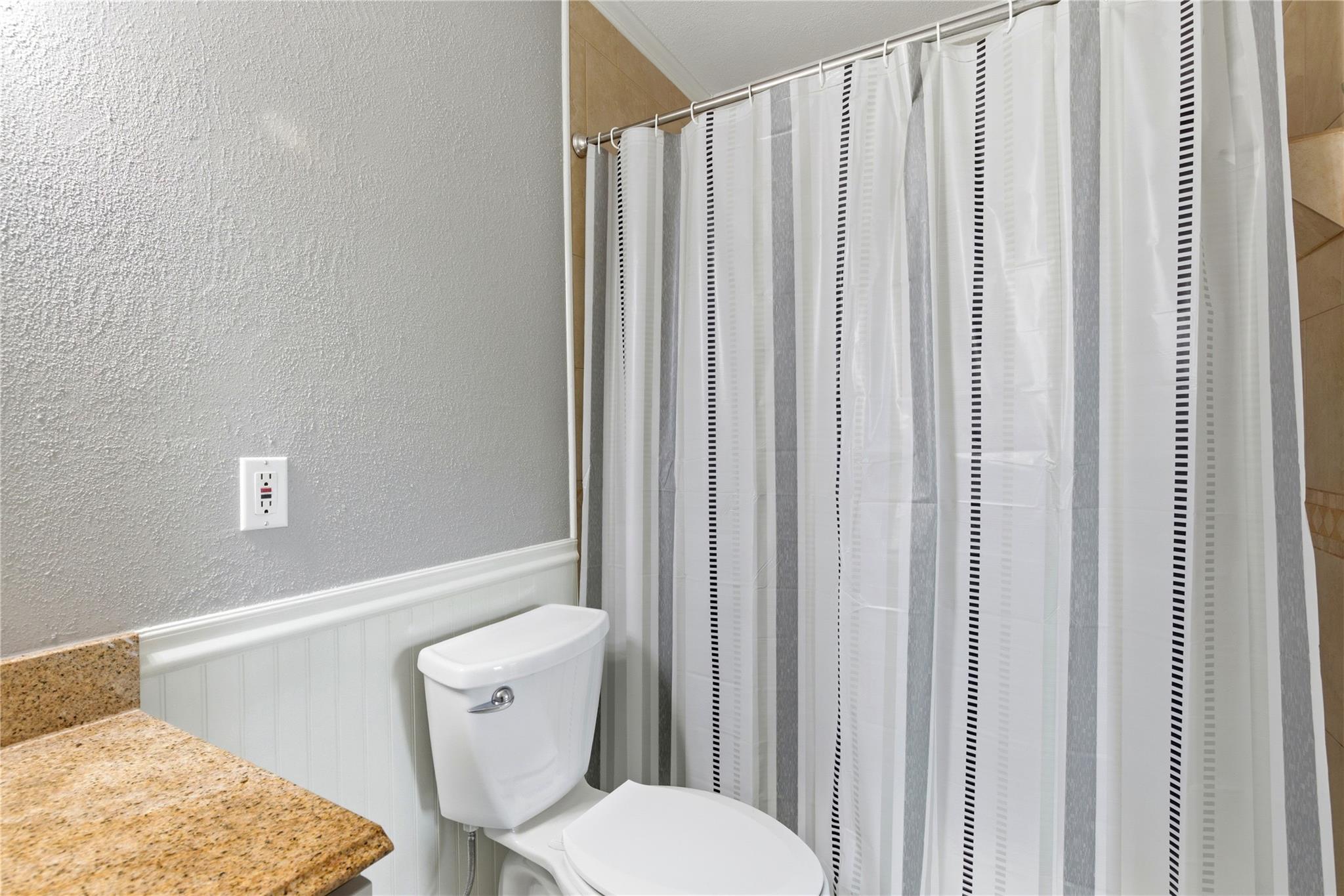 1711 Topaz Rd, Killeen, TX 76543