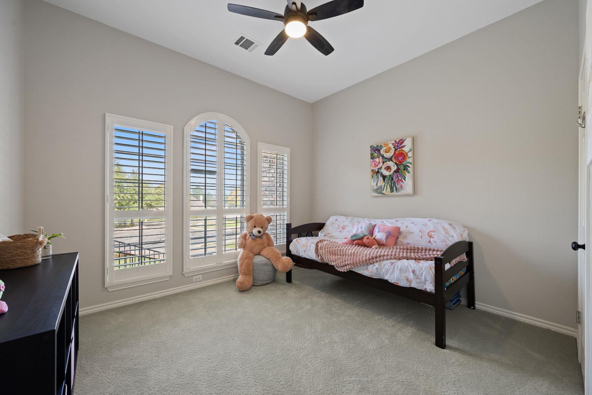 1005 Cedar Crest Cv, Round Rock, TX 78665