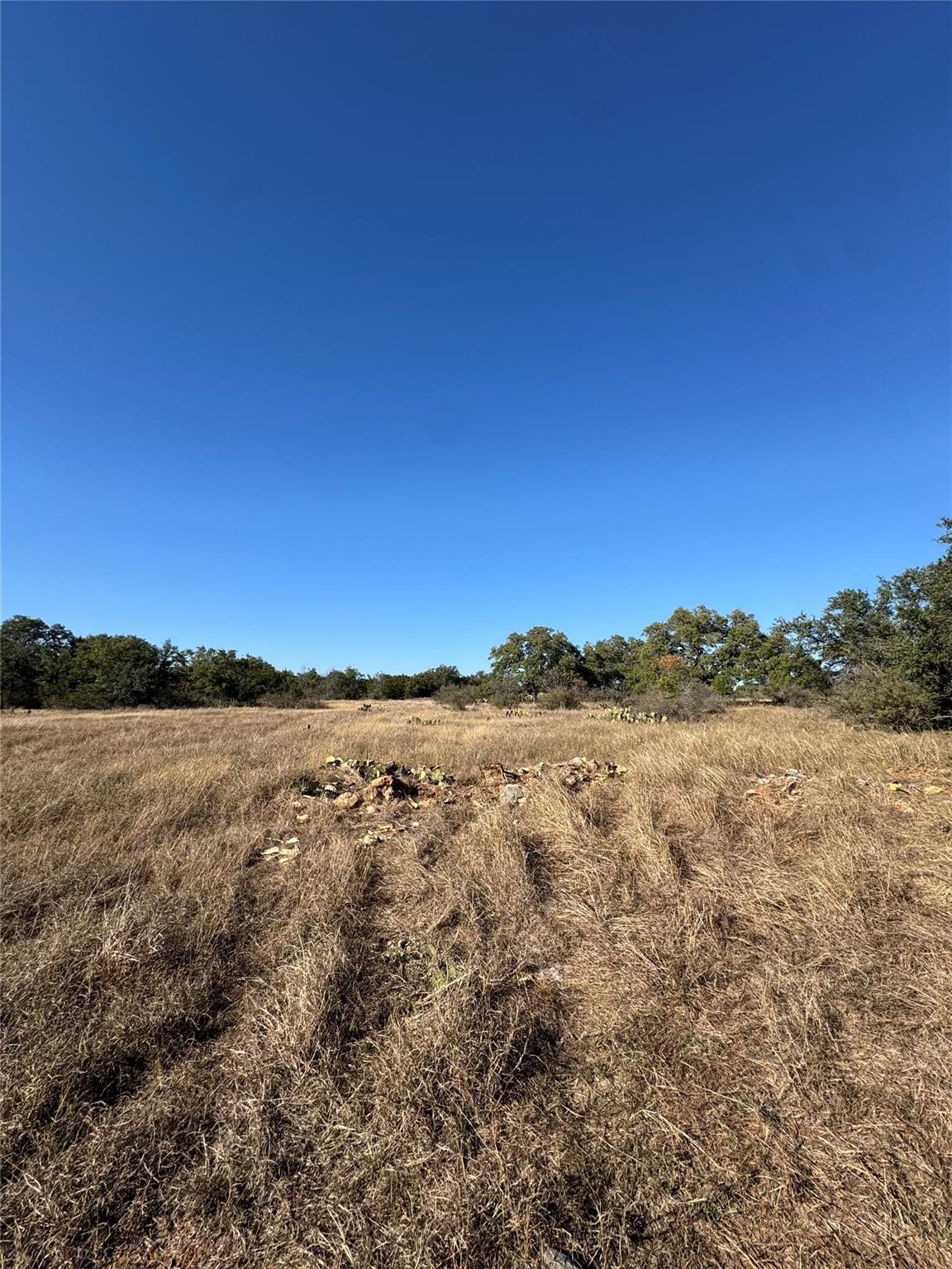 30 Coastal Loop, Johnson City, TX 78636