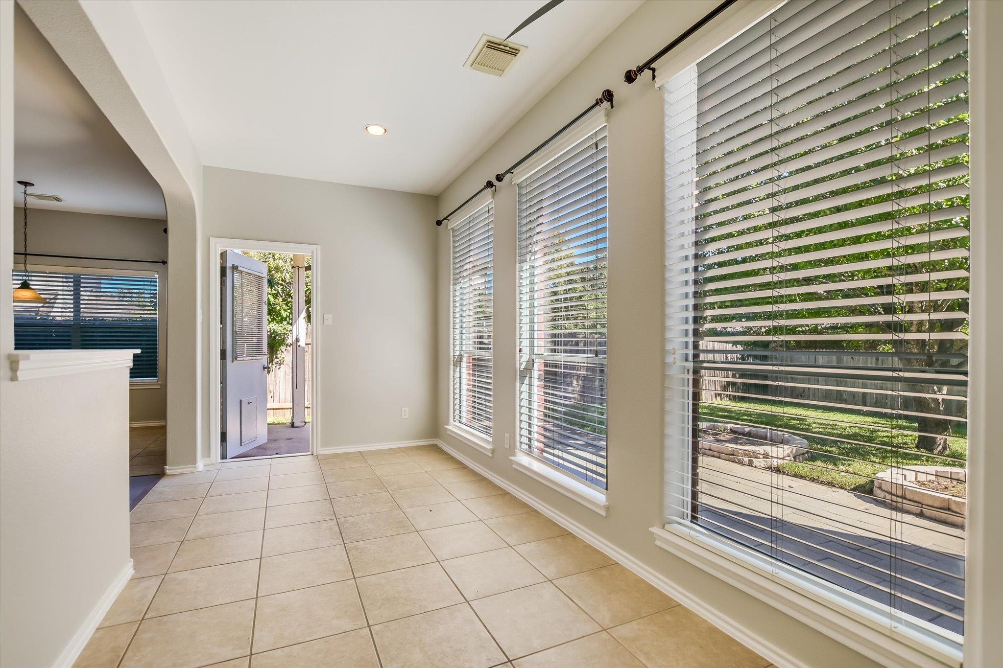 12528 Central Park Dr, Austin, TX 78732