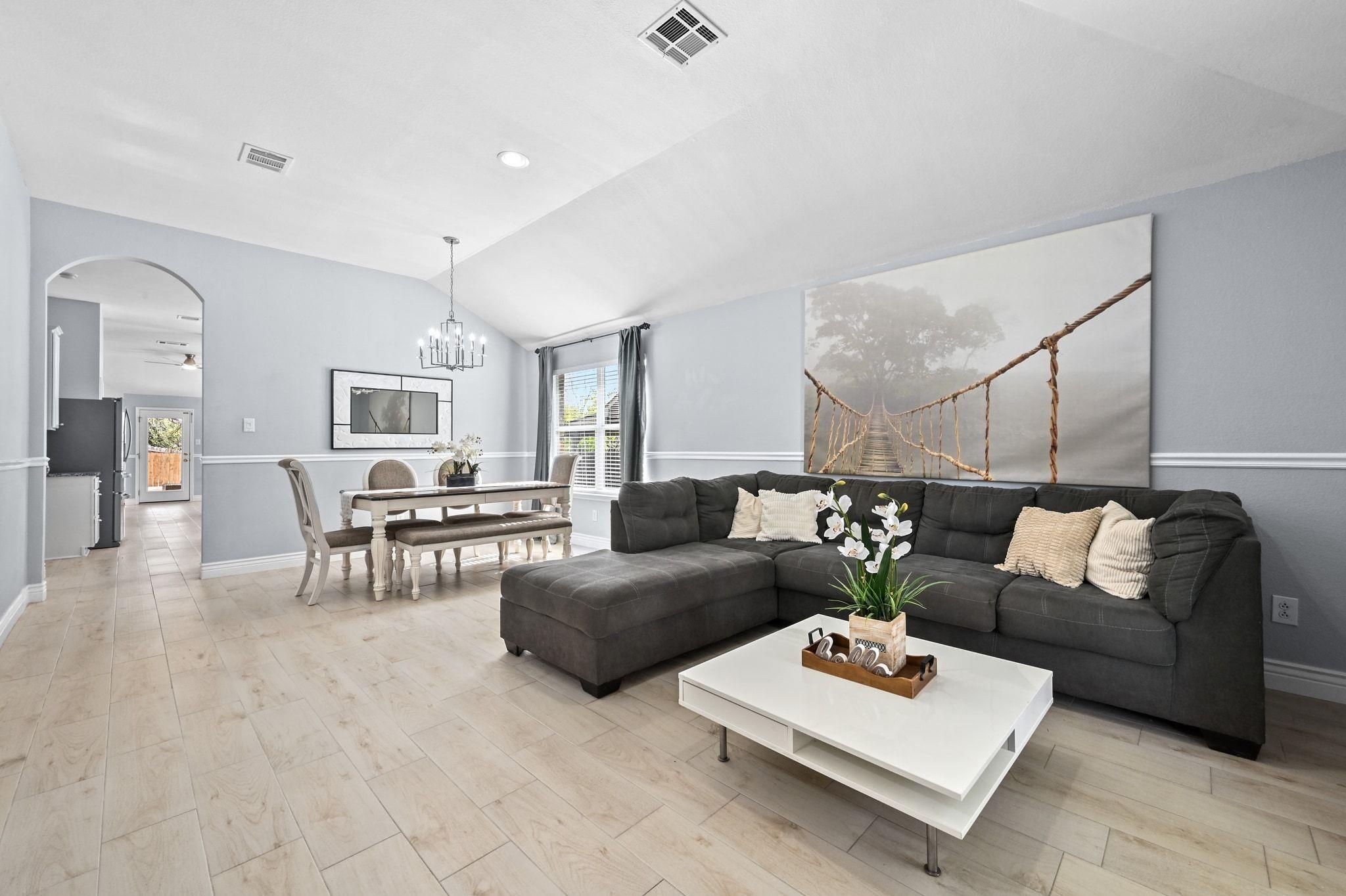 106 Pecanwood N, Kyle, TX 78640