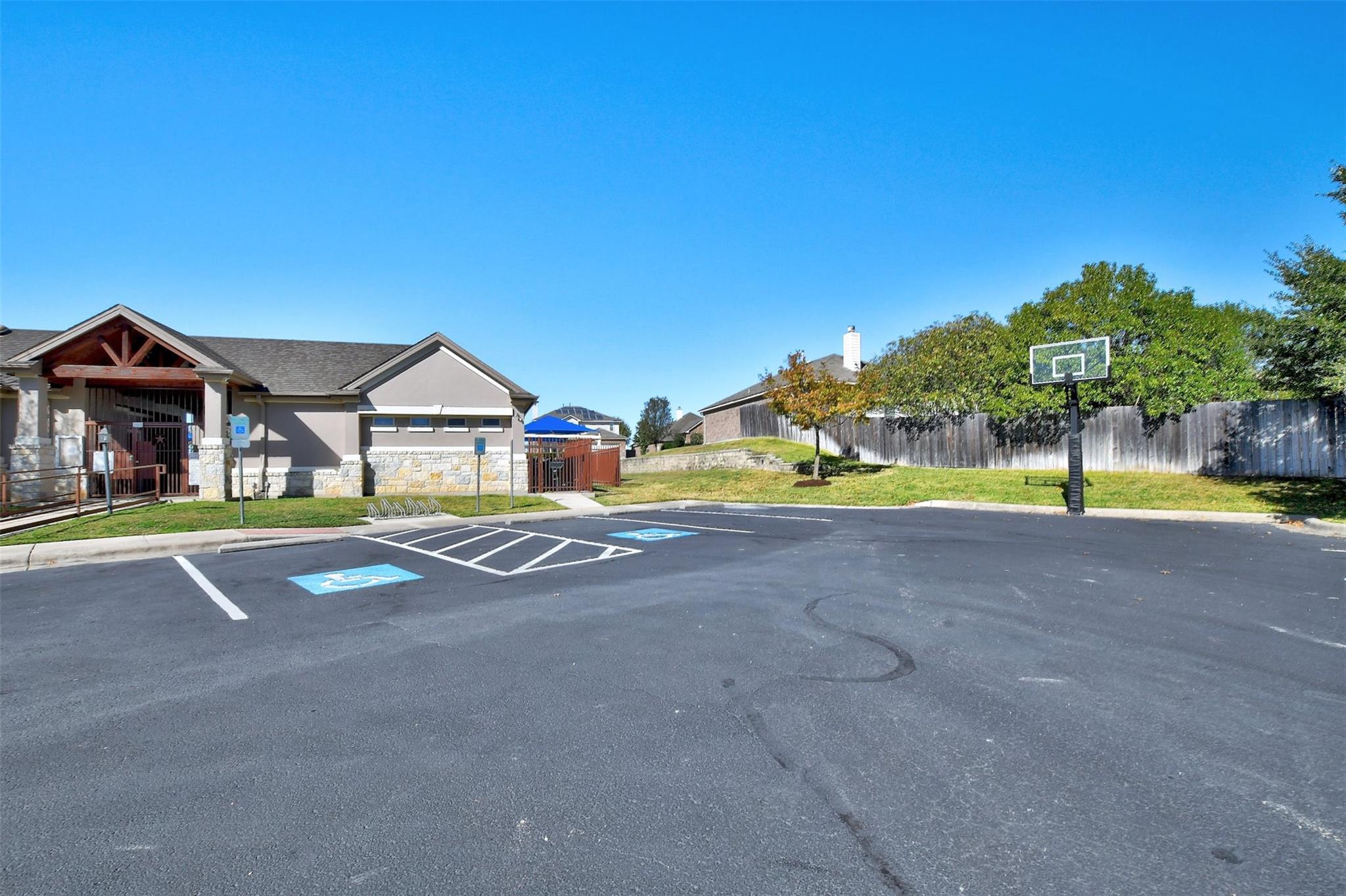 106 Pecanwood N, Kyle, TX 78640