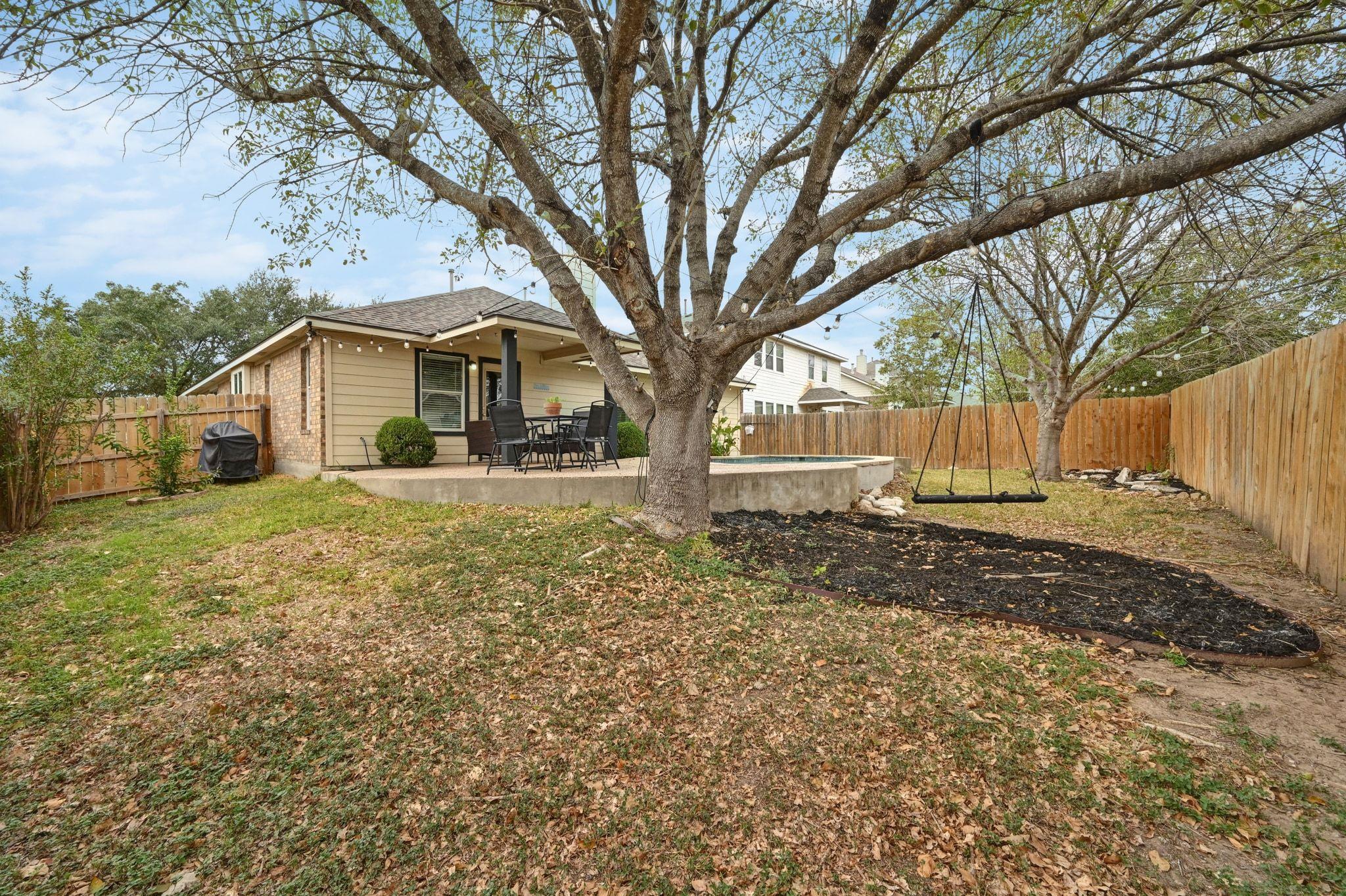 106 Pecanwood N, Kyle, TX 78640