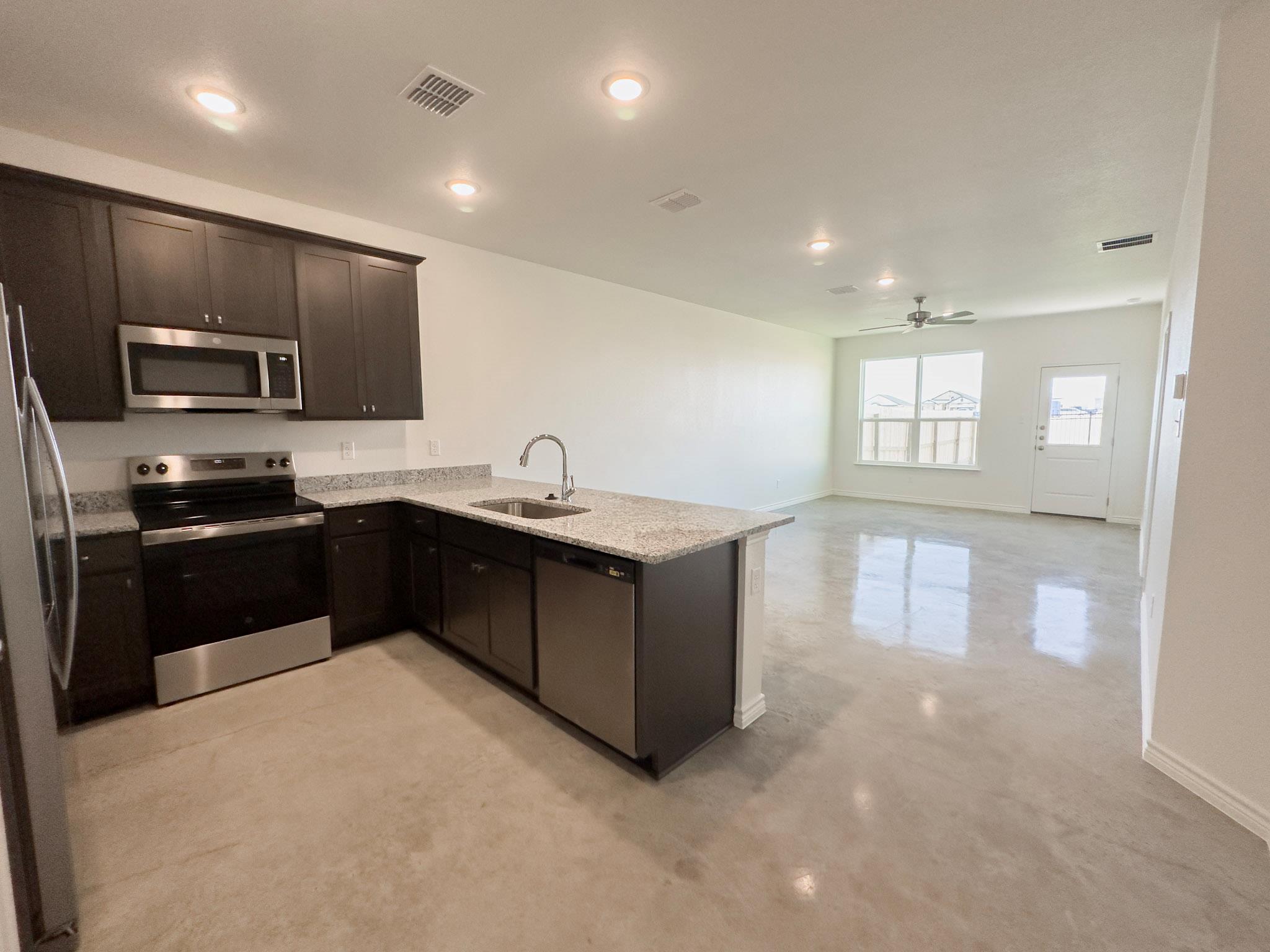 8905 Prickly Ash Dr, Killeen, TX 76542