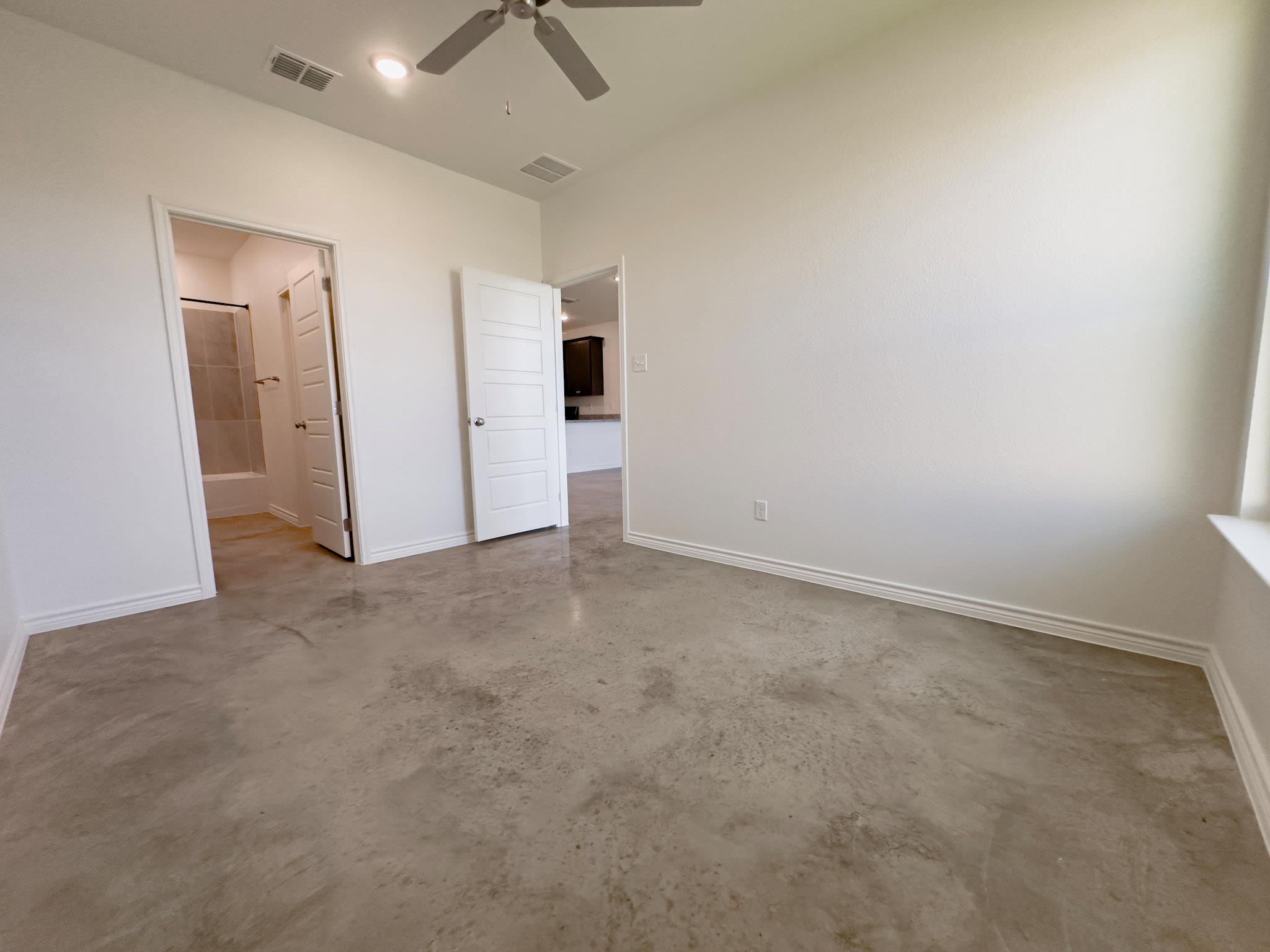 8905 Prickly Ash Dr, Killeen, TX 76542