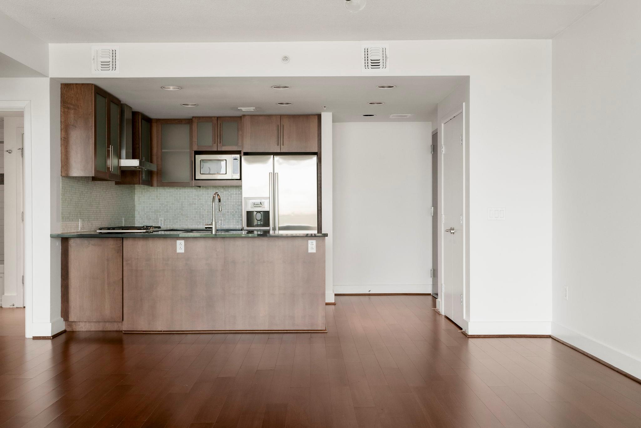 300 Bowie St # 2108, Austin, TX 78703