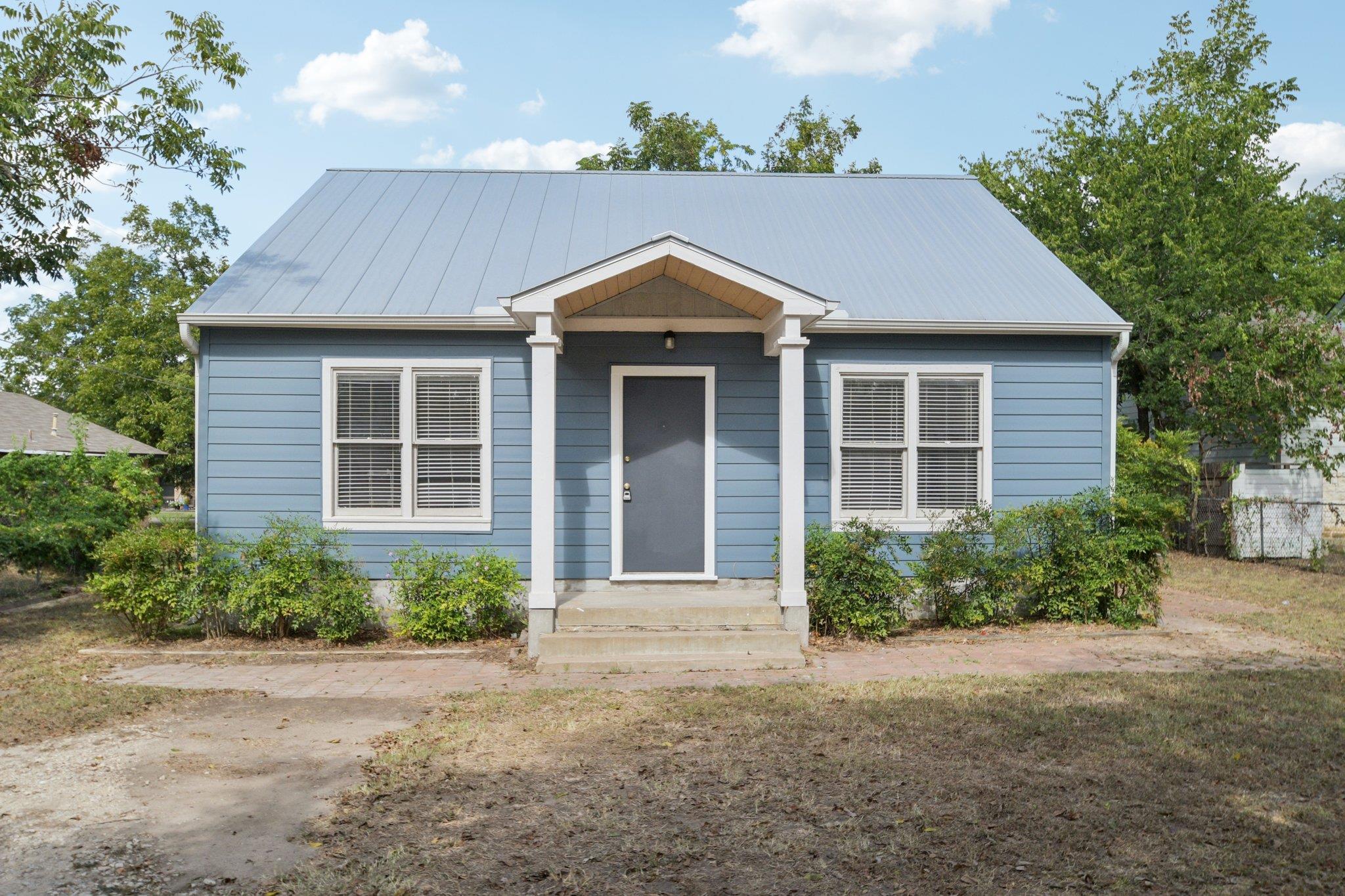 308 Taylor Rd, Elgin, TX 78621