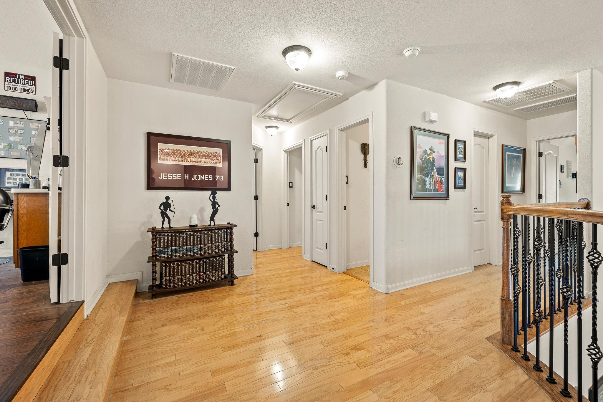 2908 Stonecreek Dr, Round Rock, TX 78681