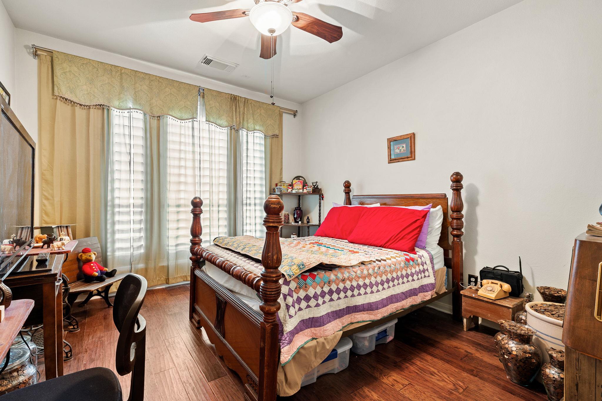 2908 Stonecreek Dr, Round Rock, TX 78681