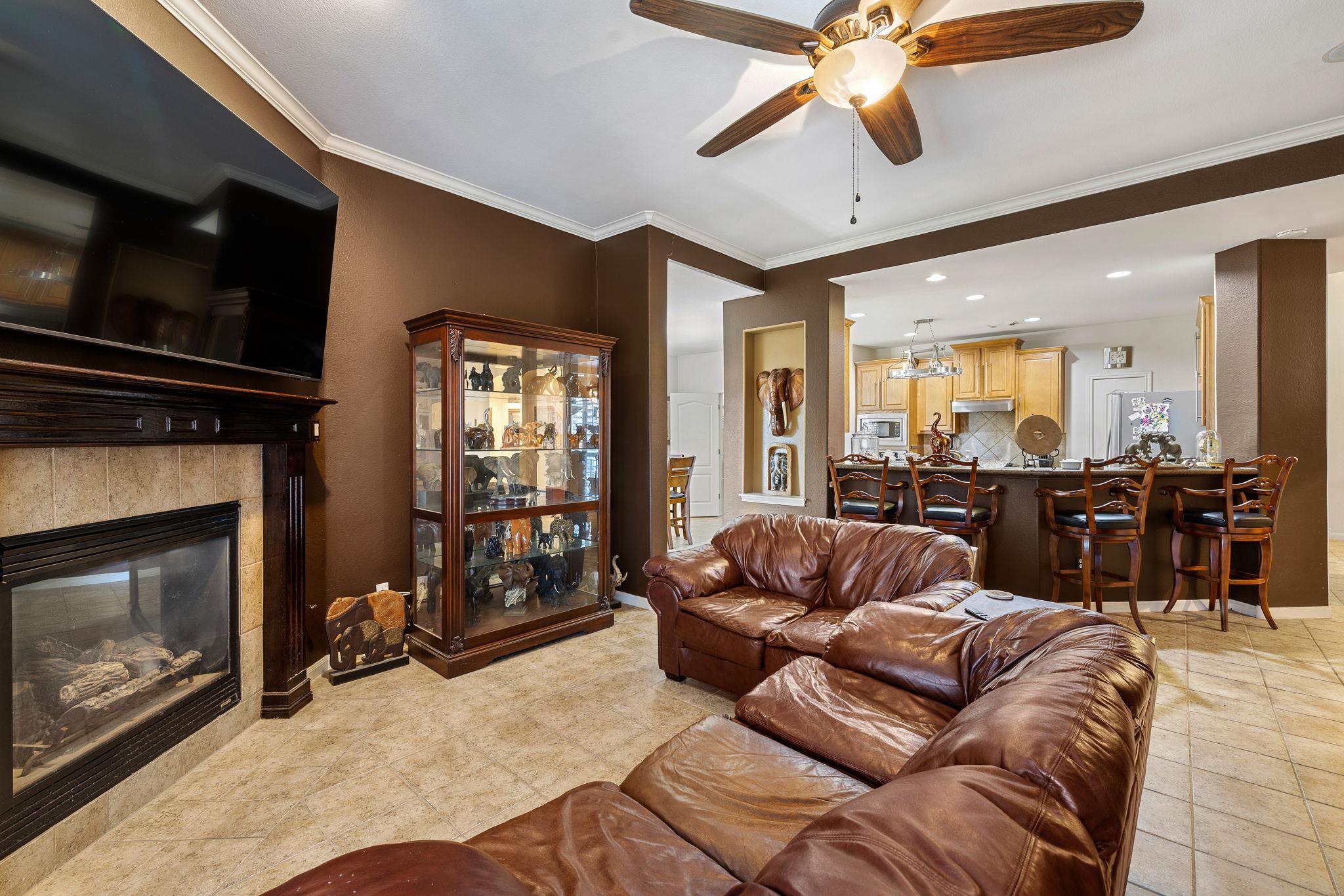 2908 Stonecreek Dr, Round Rock, TX 78681