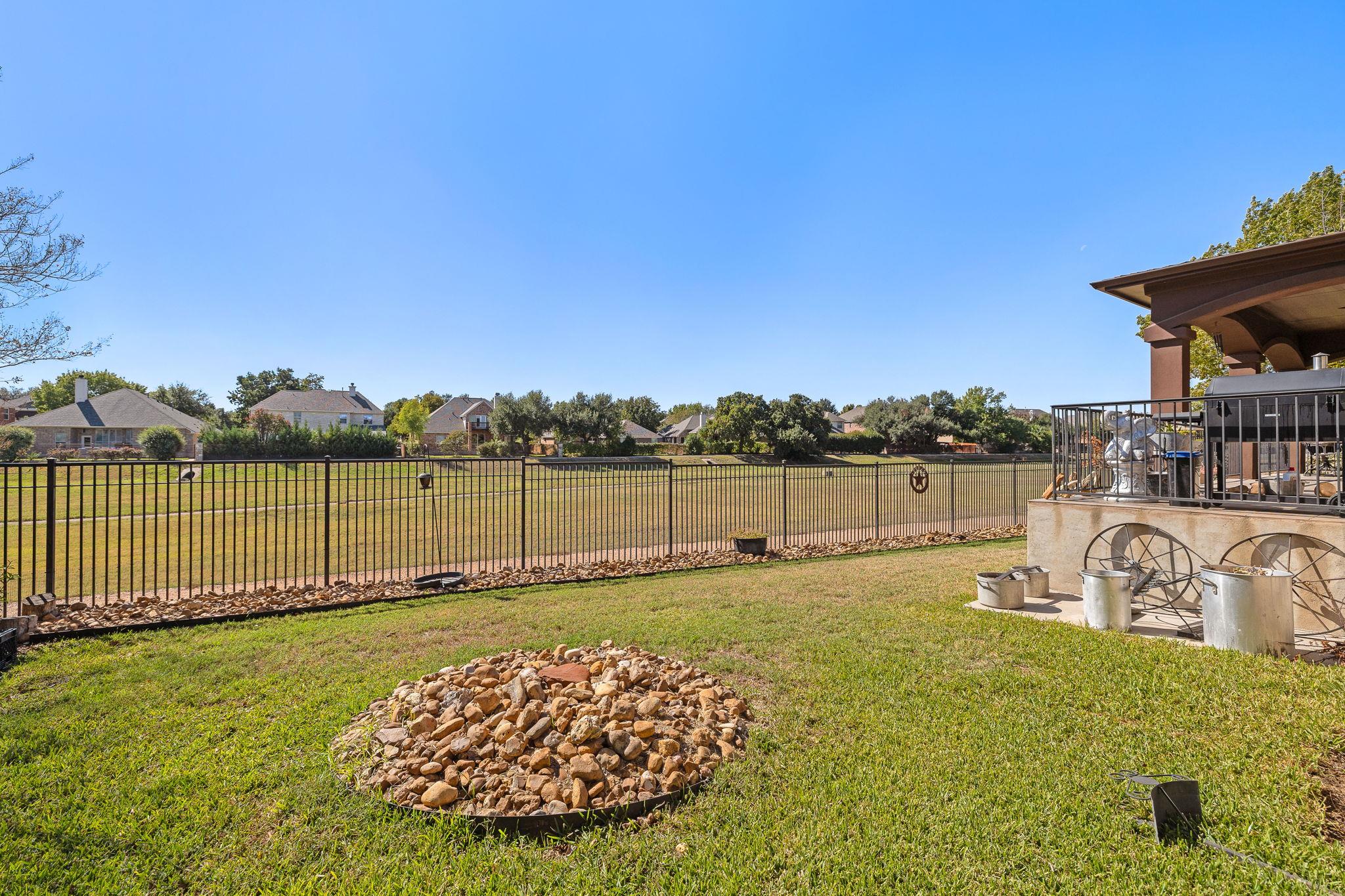 2908 Stonecreek Dr, Round Rock, TX 78681