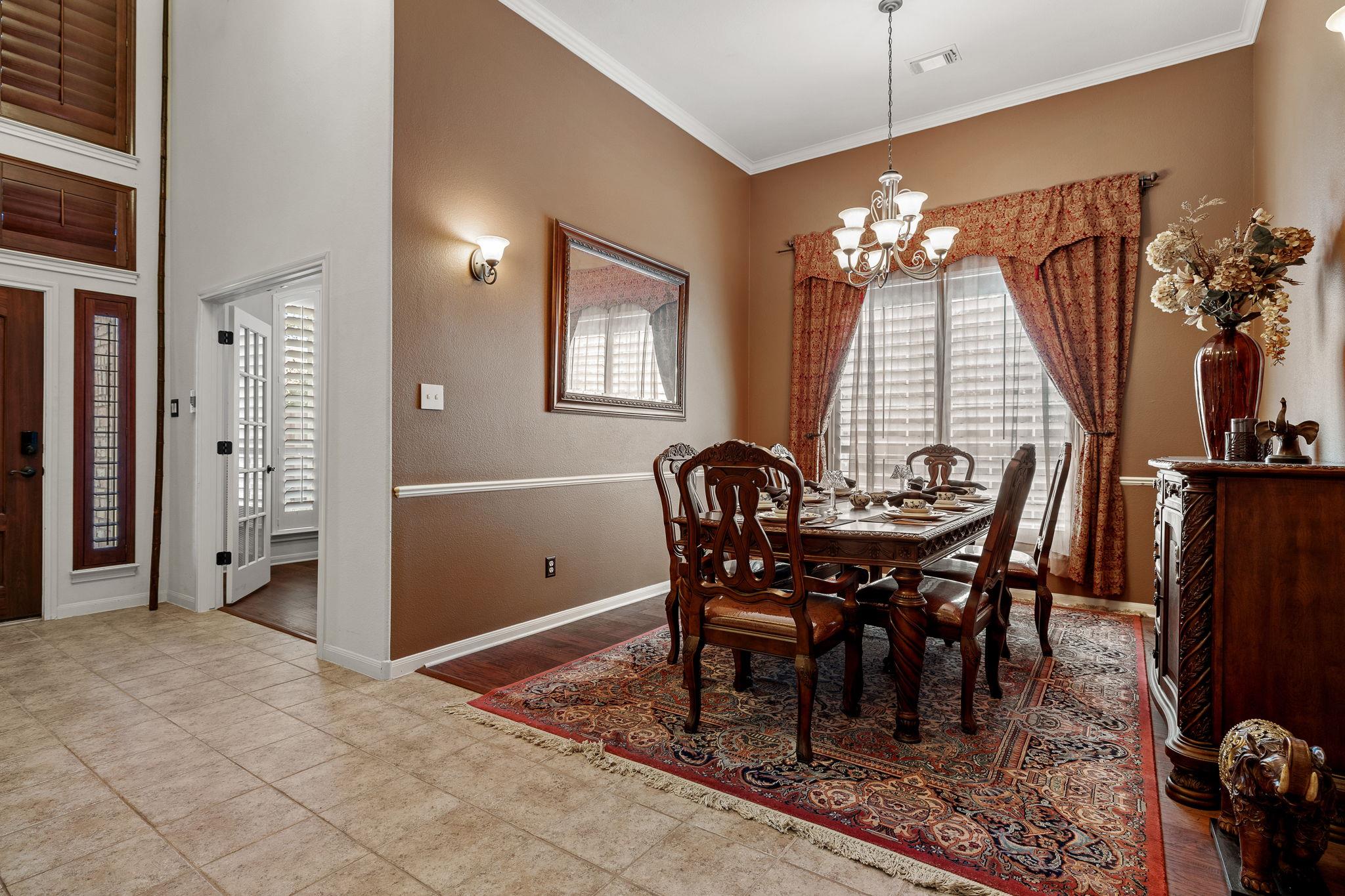 2908 Stonecreek Dr, Round Rock, TX 78681