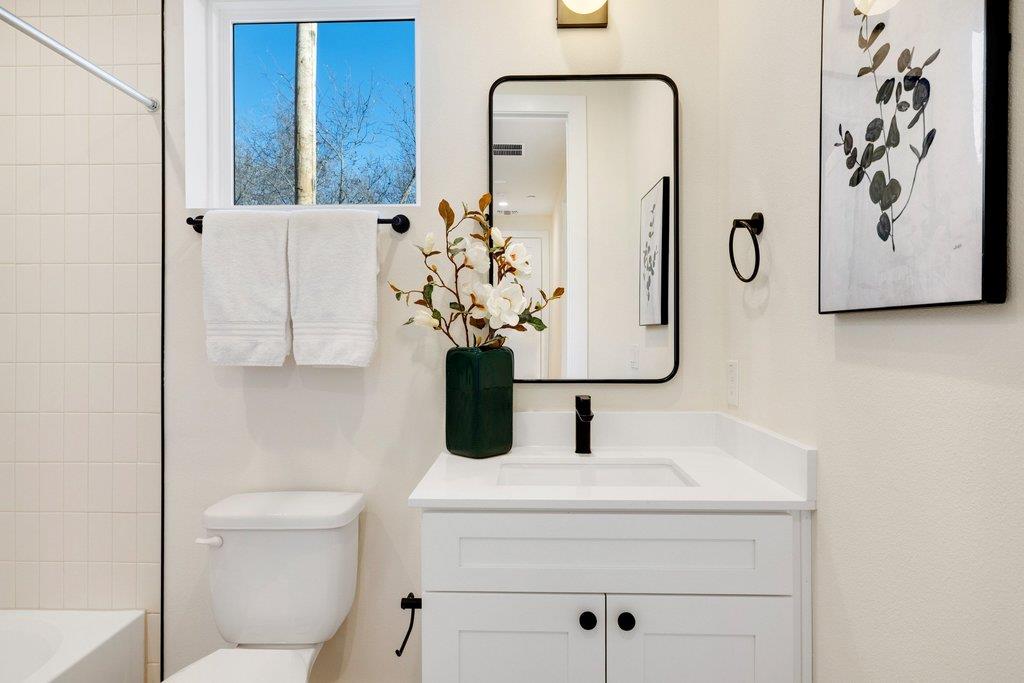 3524 Gonzales St # 2A, Austin, TX 78702