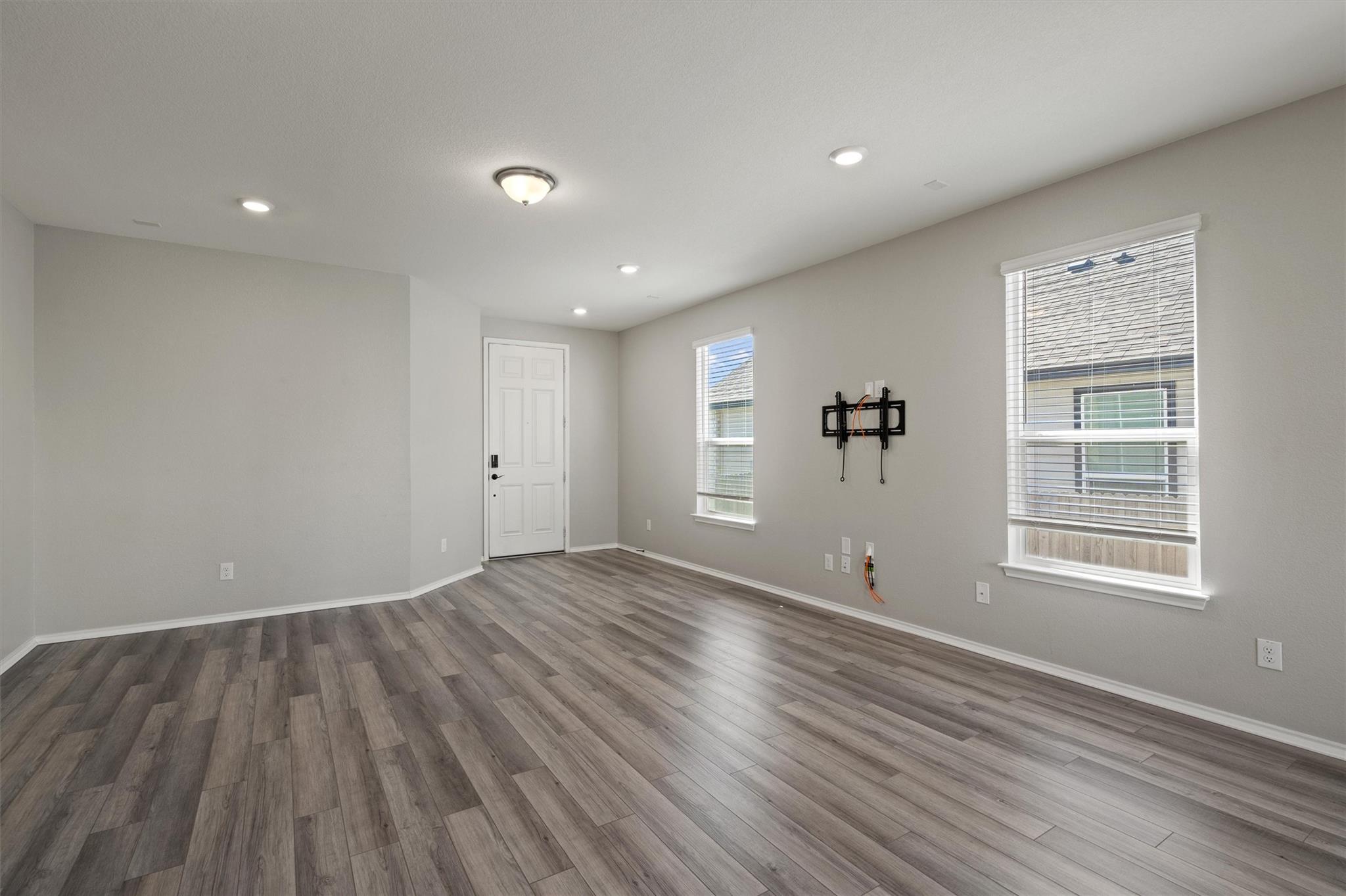 213 Sweet Autumn Dr, Georgetown, TX 78626