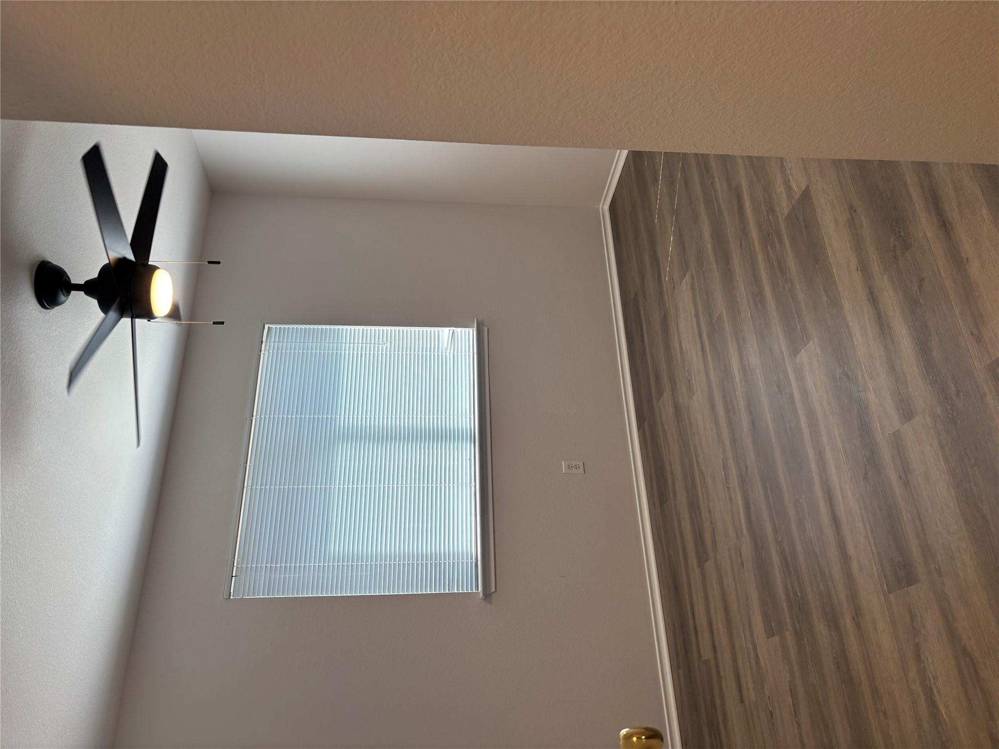 127 Salado Dr, Kyle, TX 78640