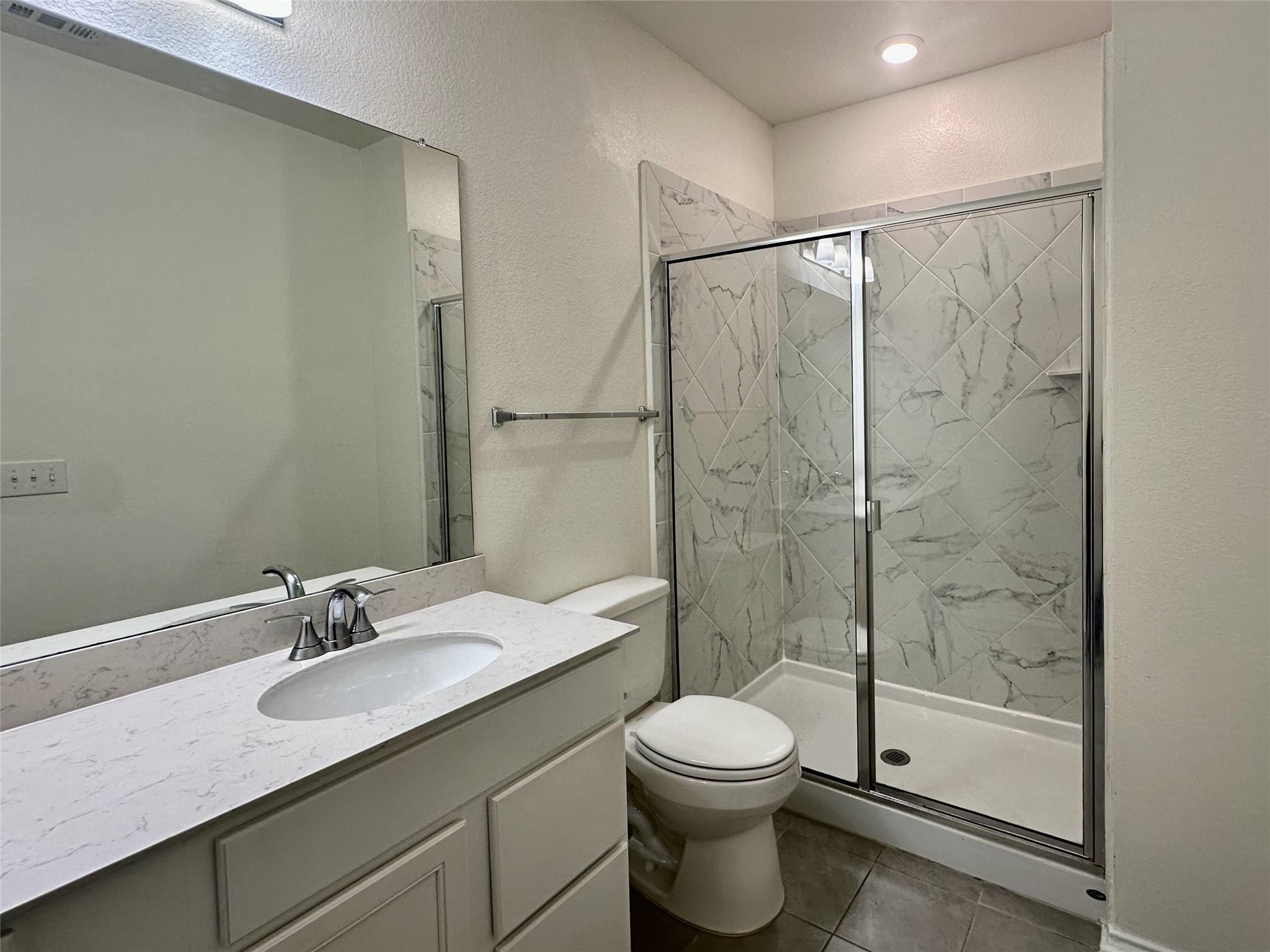 246 Teller Dr, Lockhart, TX 78644