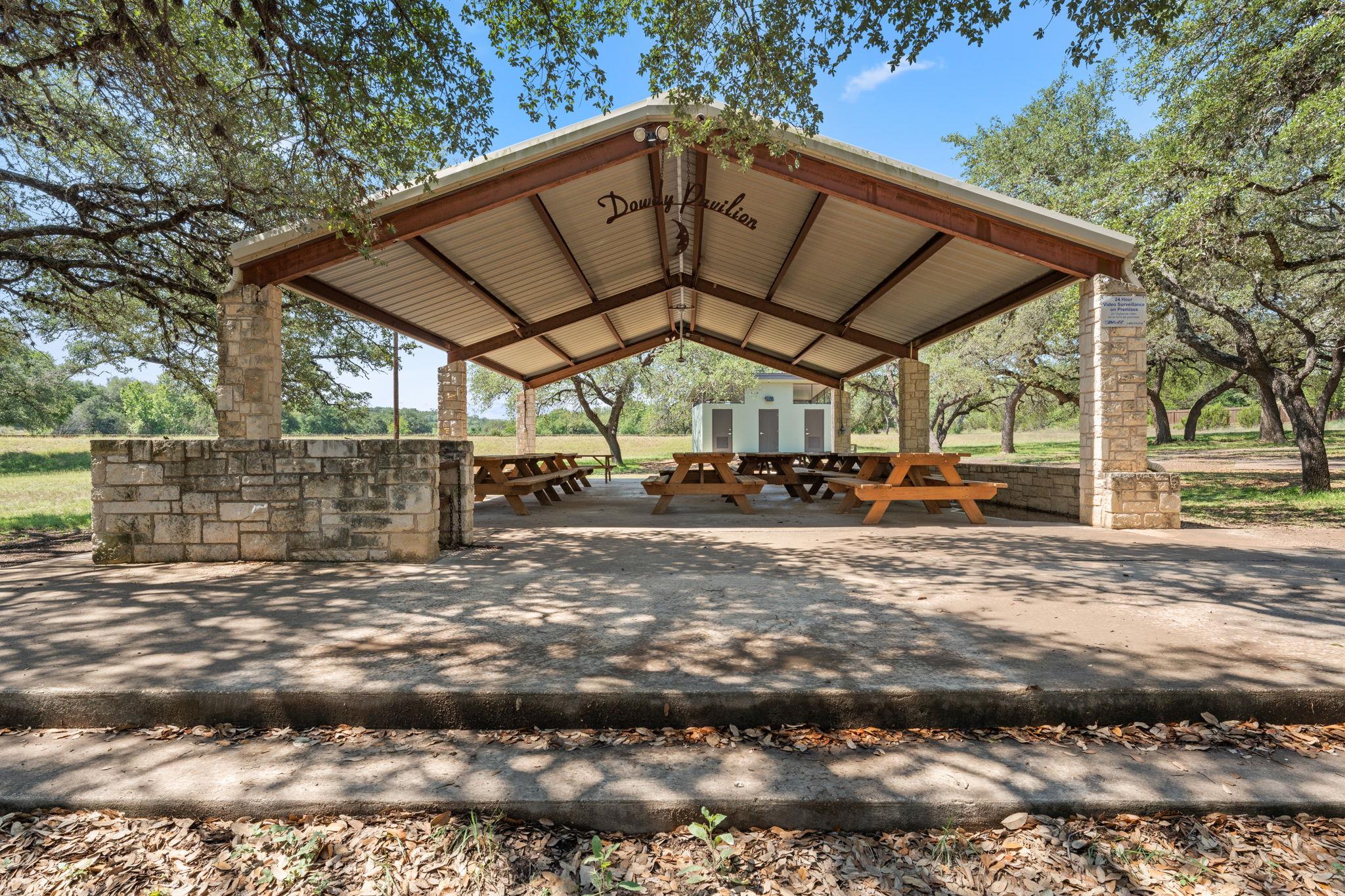 202 Dunkeld Dr, Spicewood, TX 78669