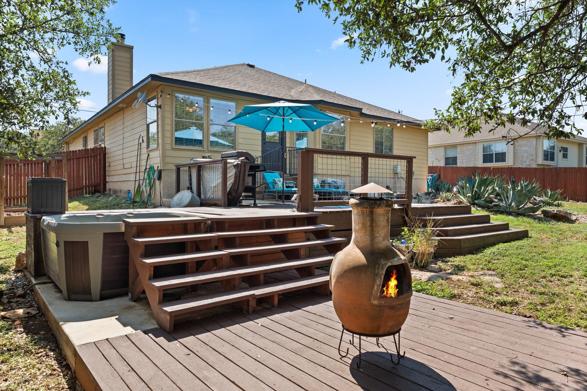 202 Dunkeld Dr, Spicewood, TX 78669