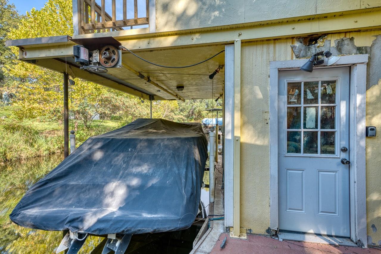 107 Red Bird, Kingsland, TX 78639