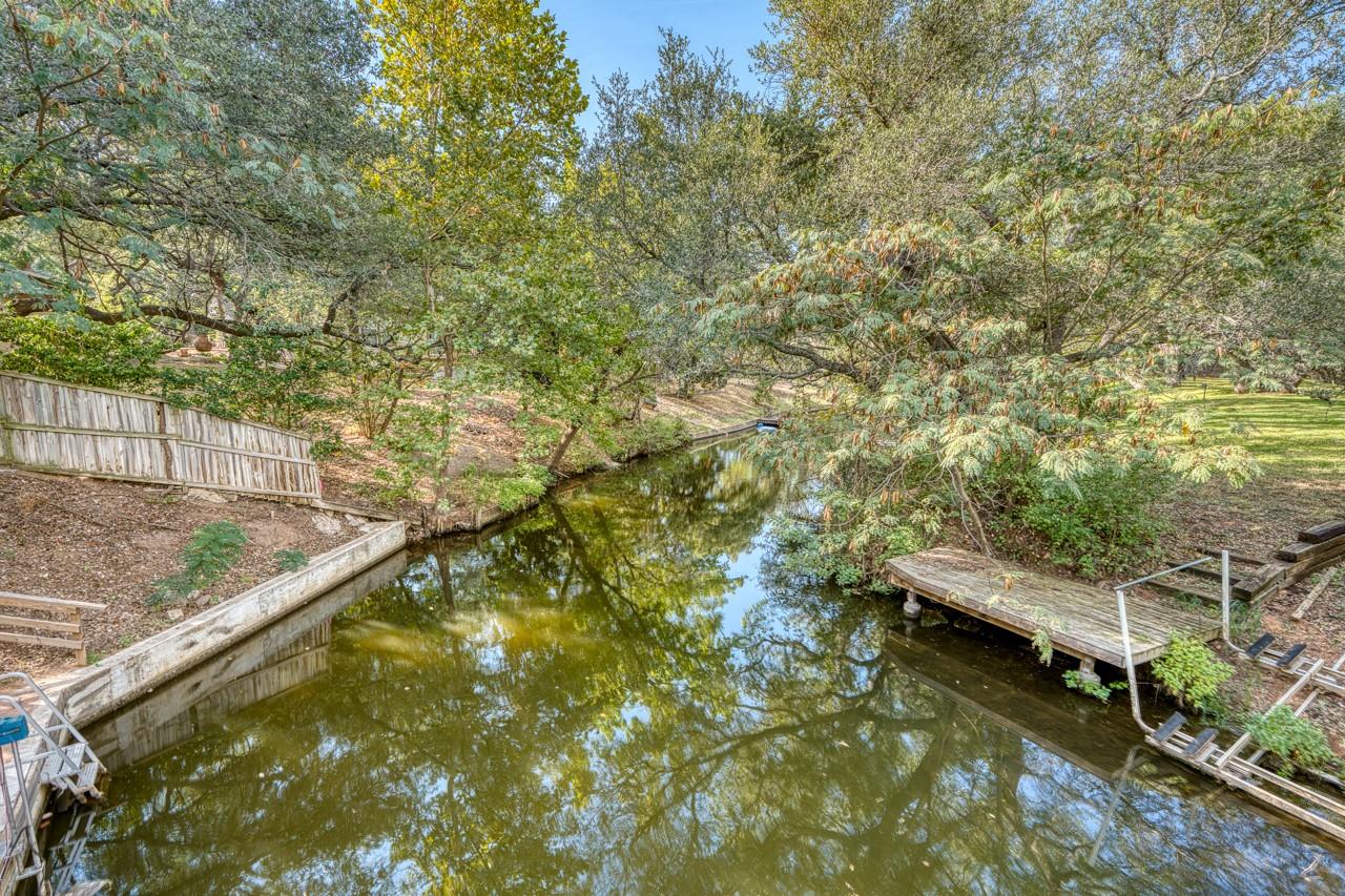 107 Red Bird, Kingsland, TX 78639