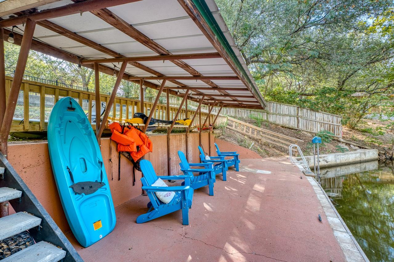 107 Red Bird, Kingsland, TX 78639