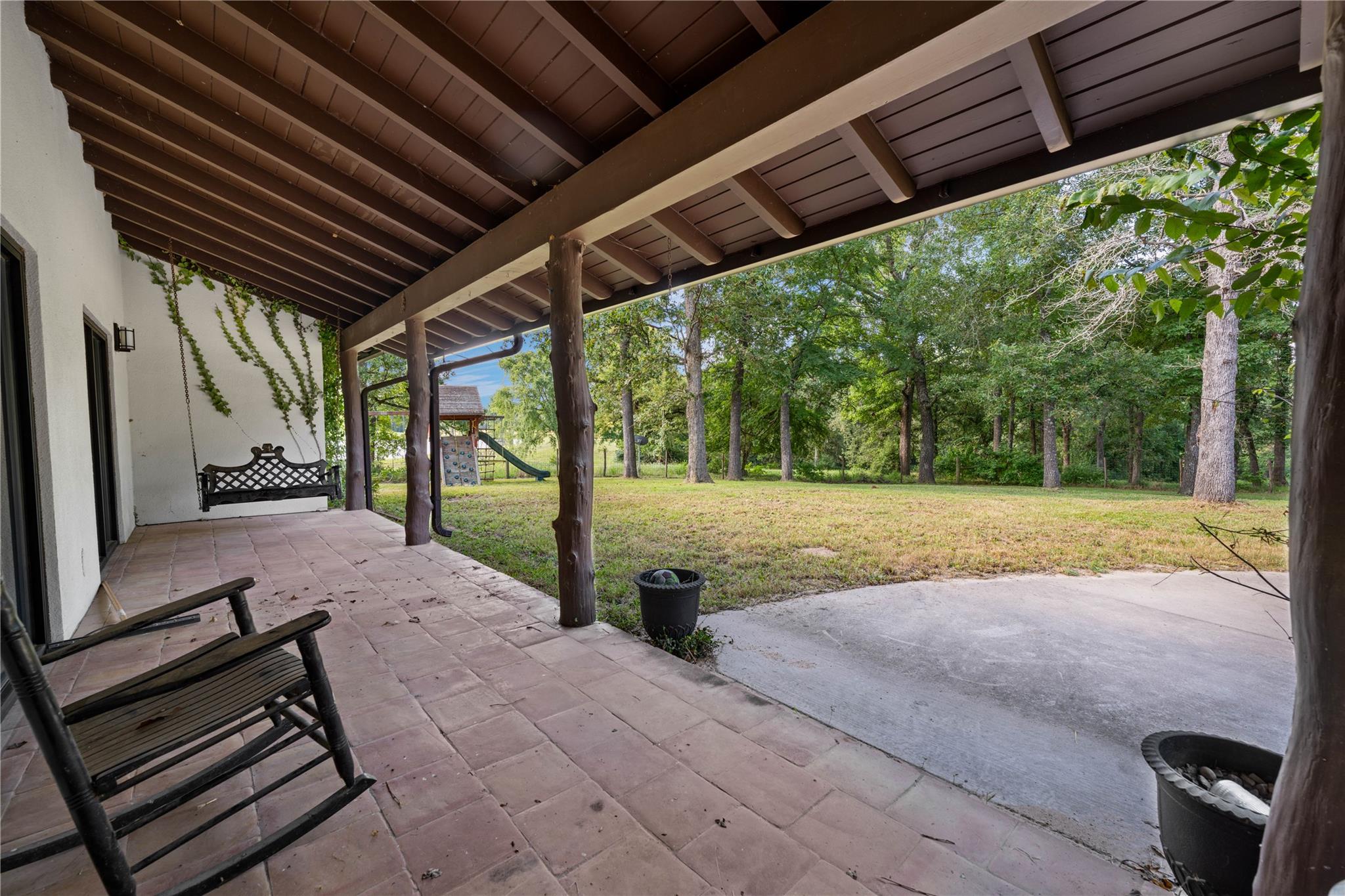 1577 County Road 431, Tennessee Colony, TX 75861