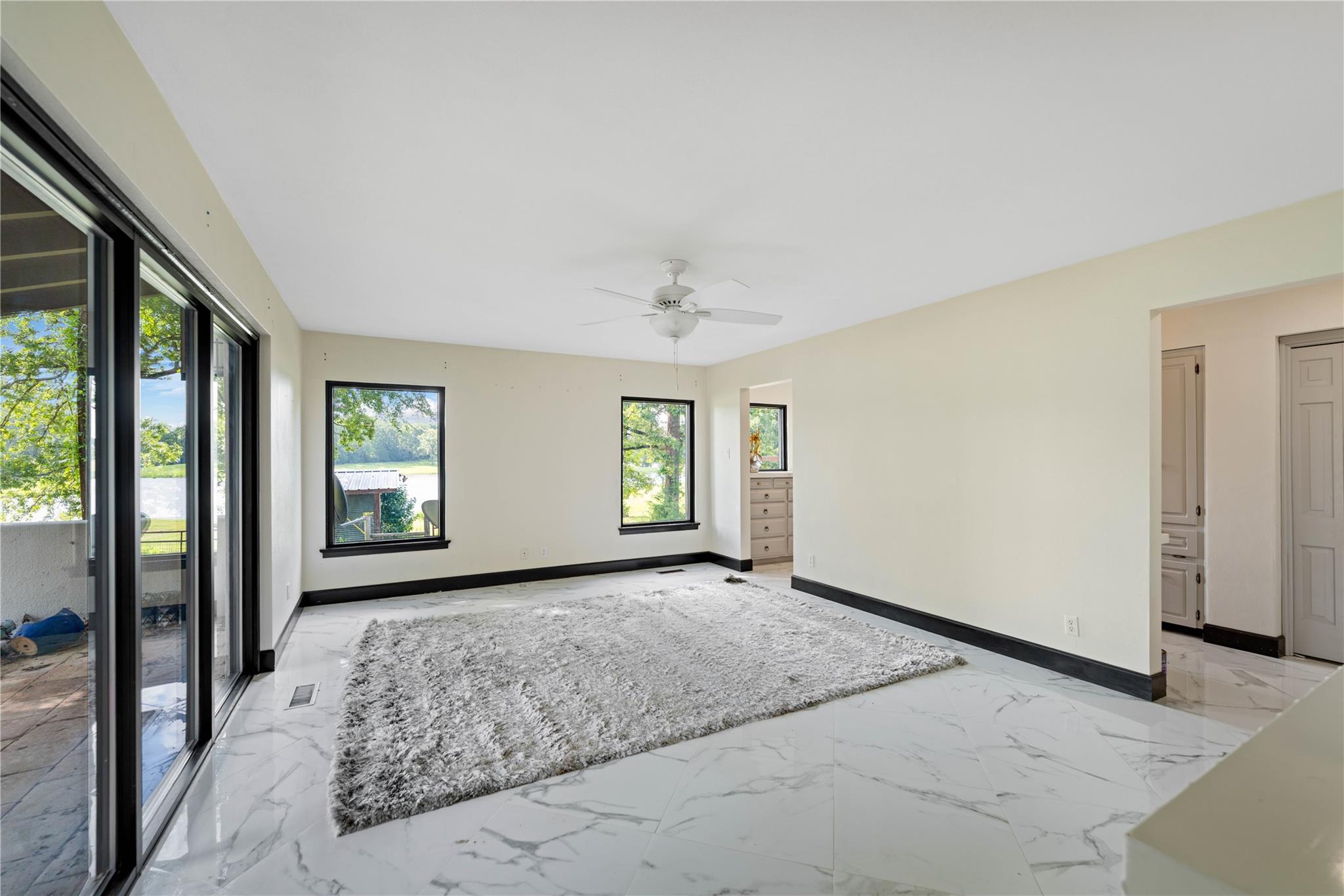 1577 County Road 431, Tennessee Colony, TX 75861