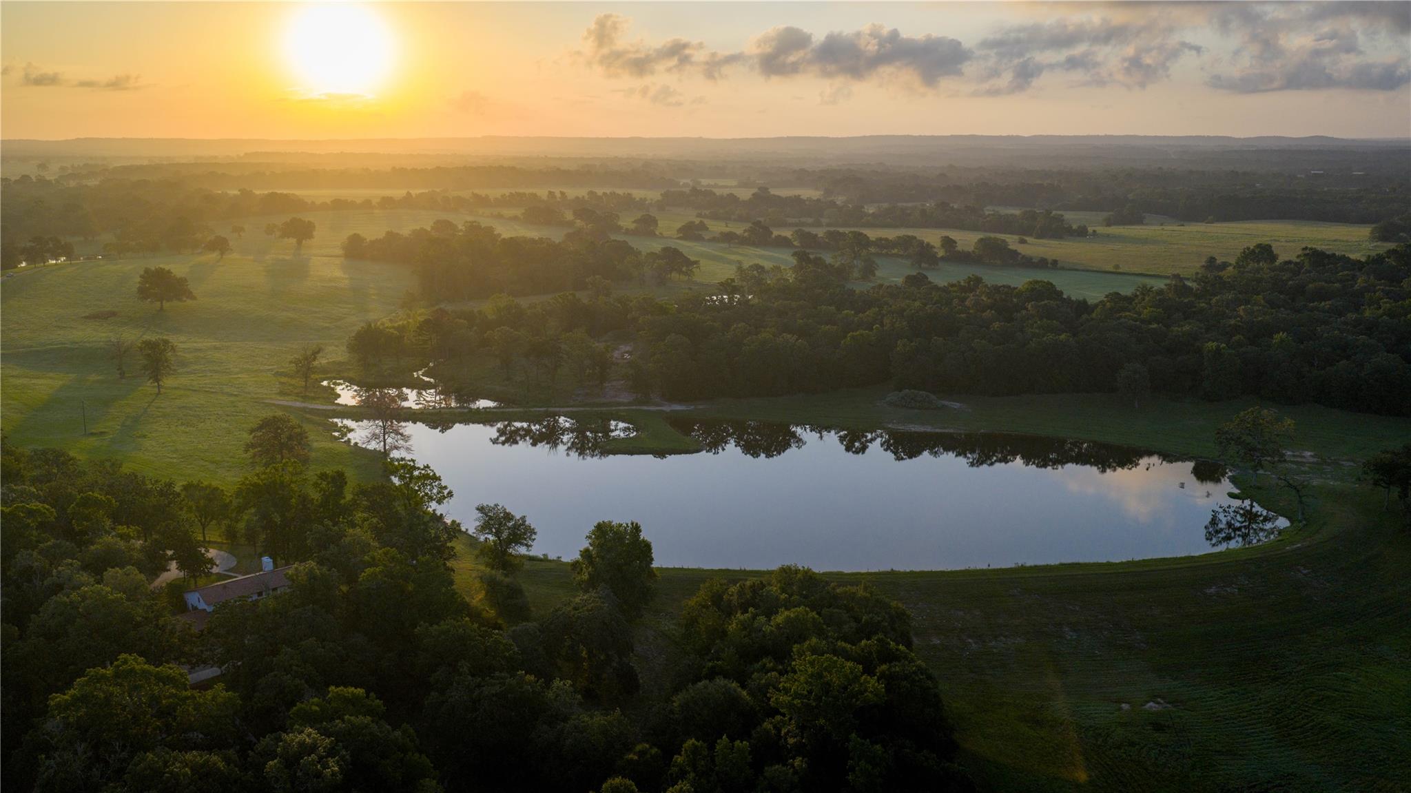 1577 County Road 431, Tennessee Colony, TX 75861