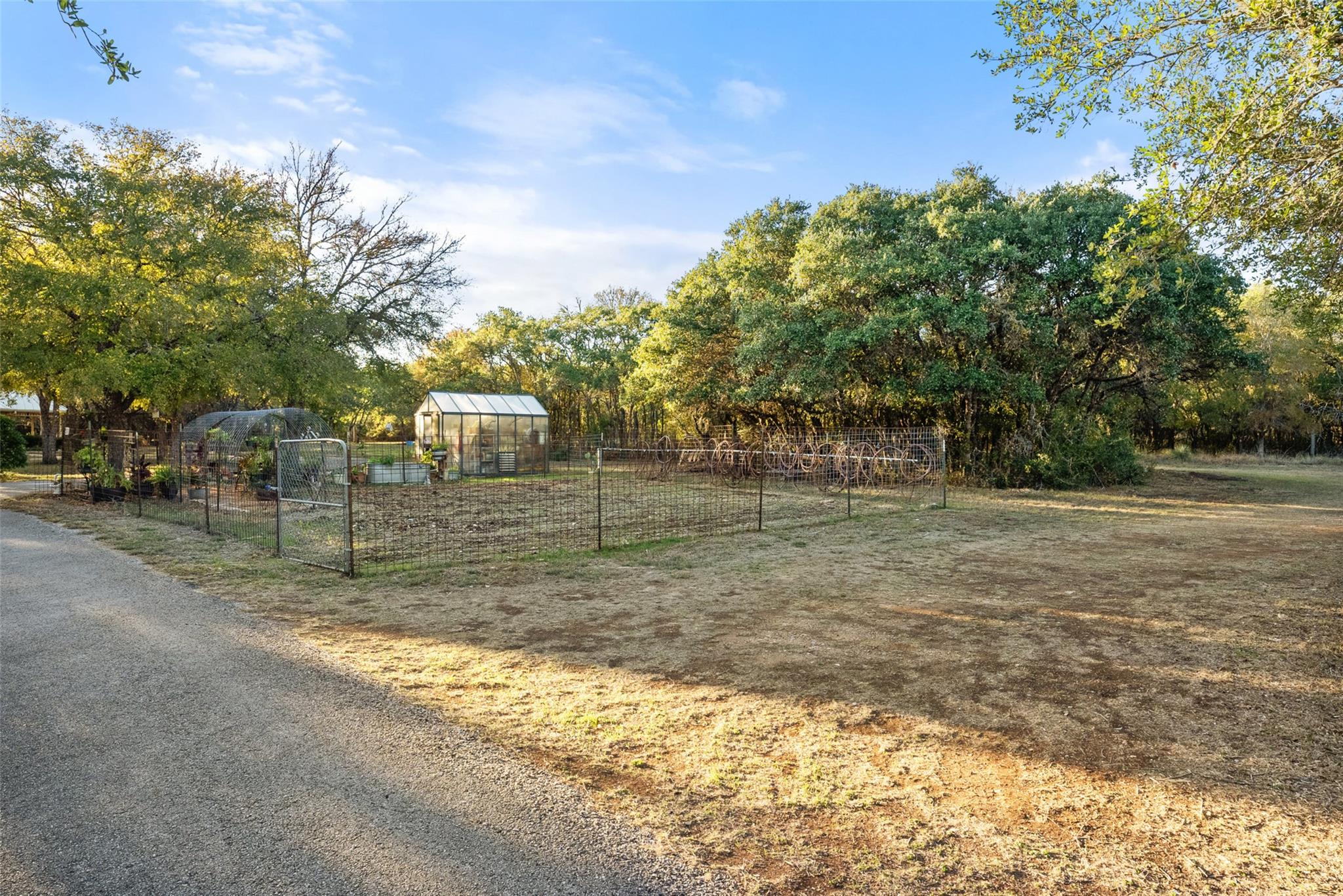 301 Crystal Meadows Dr, Kyle, TX 78640