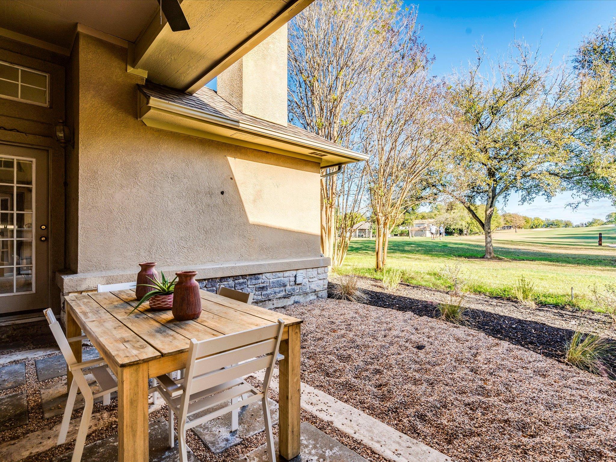 10609 River Plantation Dr, Austin, TX 78747