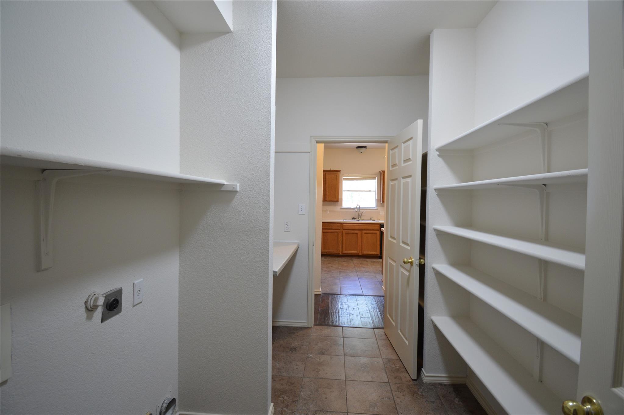 1440 Thibodeaux Dr, Round Rock, TX 78664