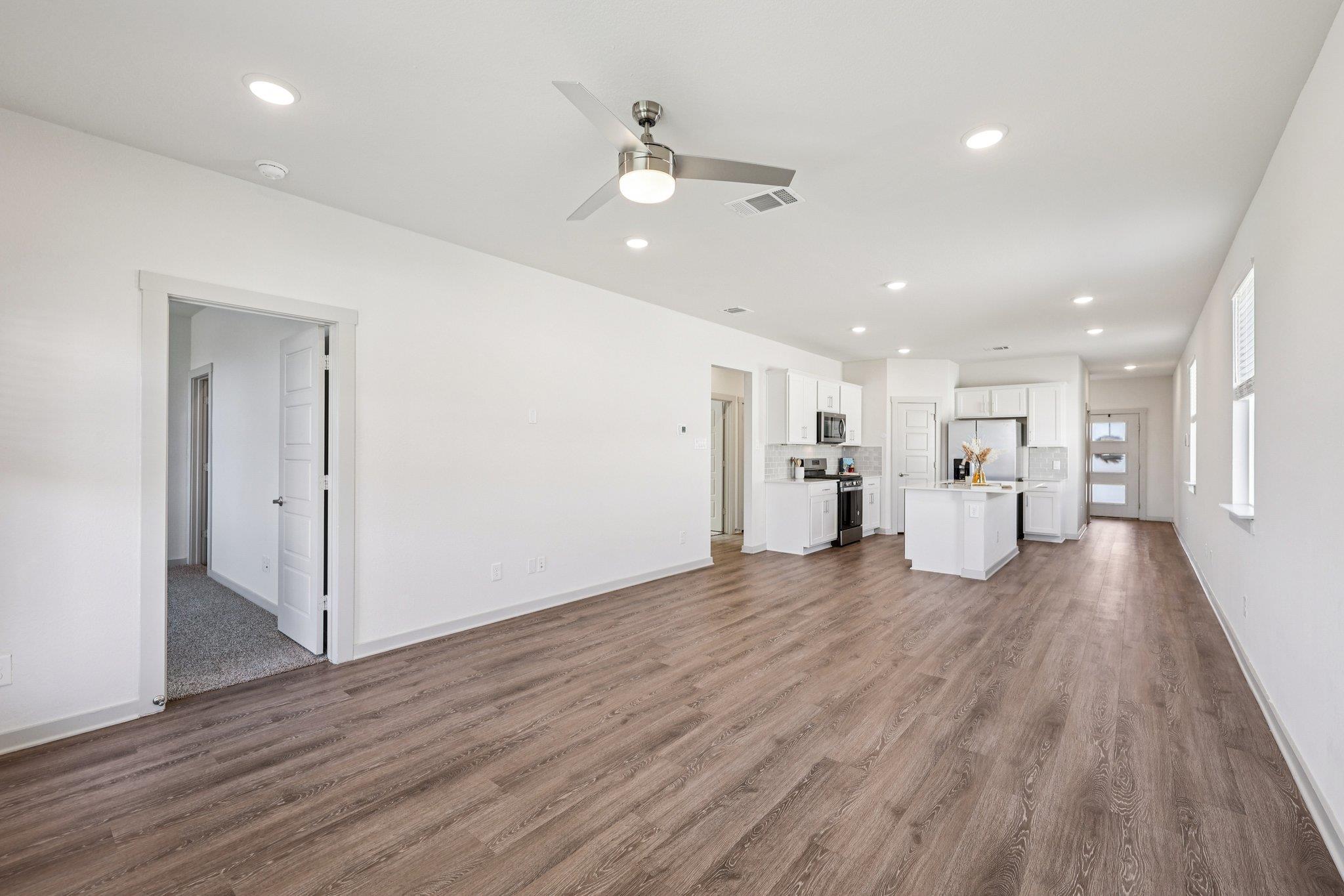 523 Millbrook Blvd, San Marcos, TX 78666