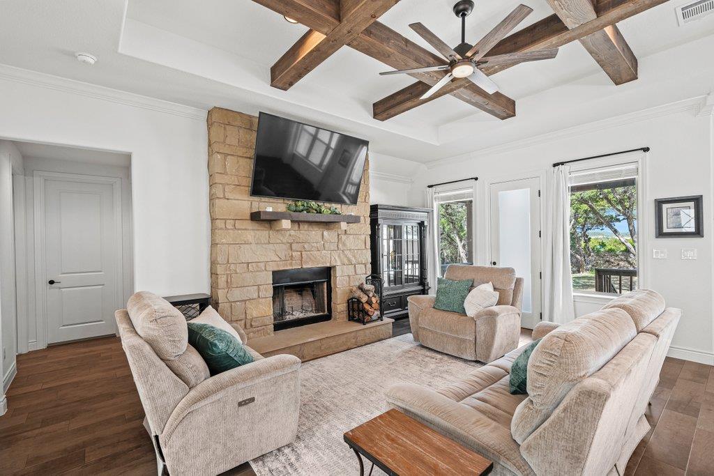 267 Eagle Rock Rd, Spring Branch, TX 78070