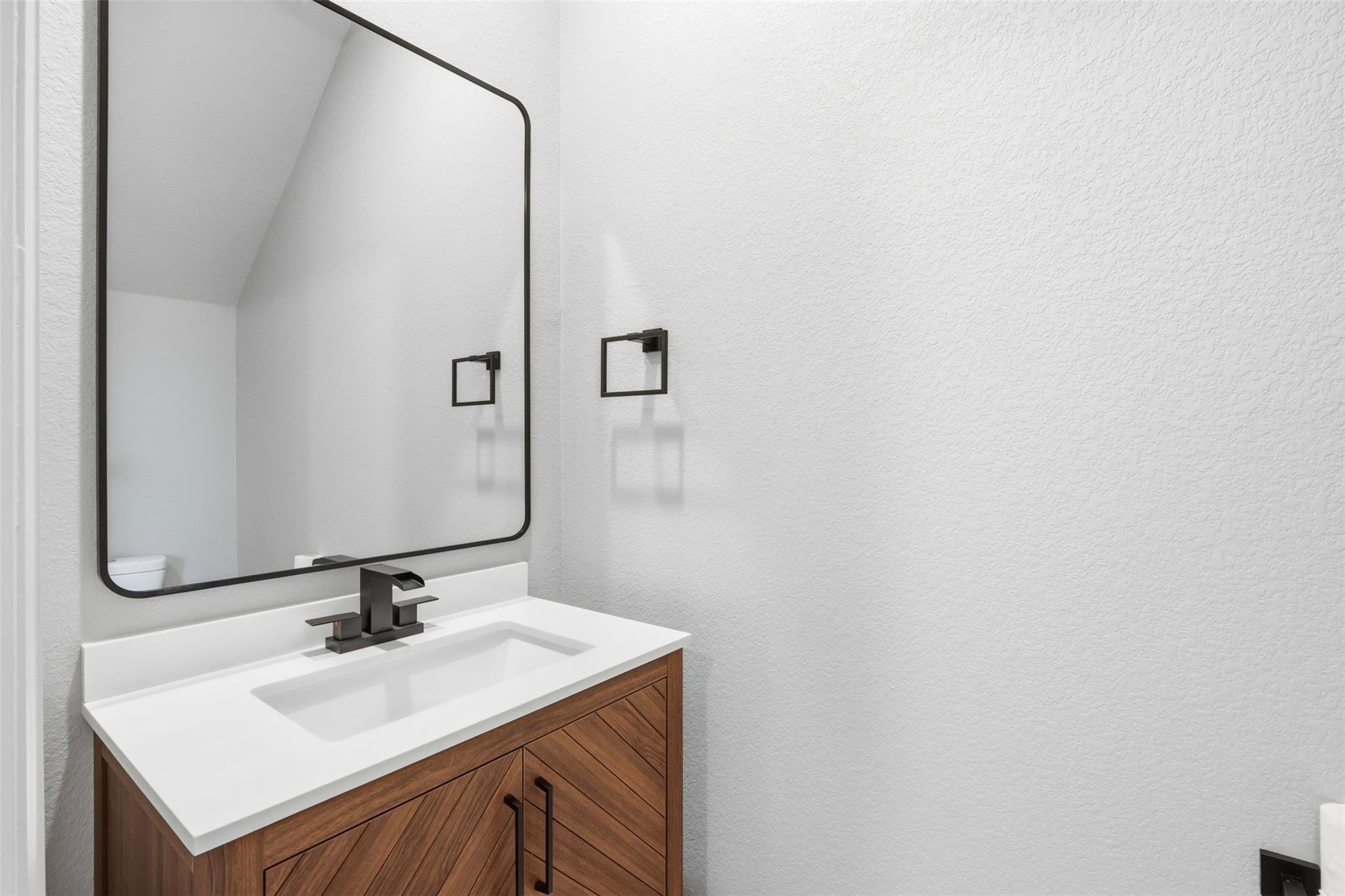 155 Desperado St, Kyle, TX 78640